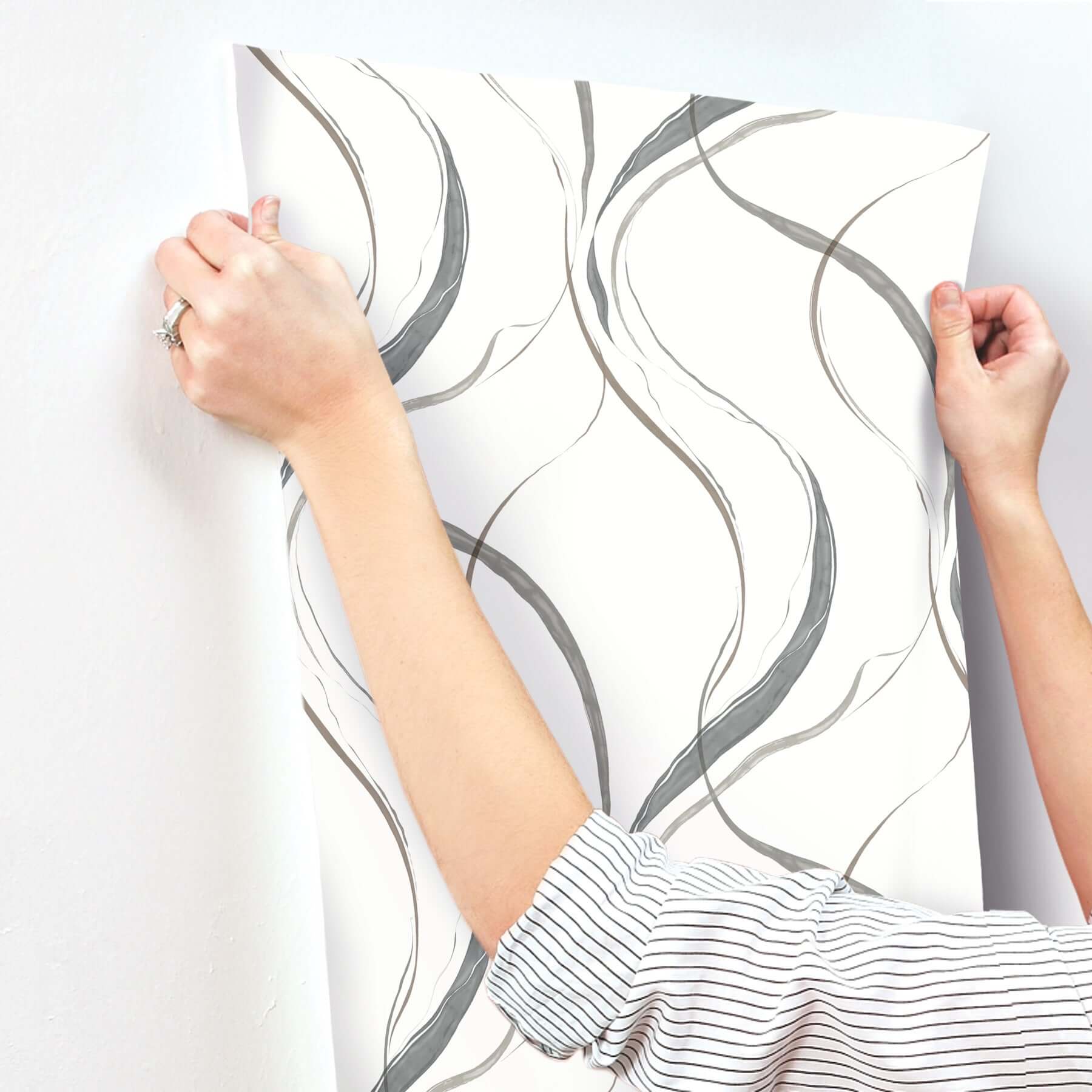 ink-flow-black-cocoa-wallpaper-york-wallcoverings-fm1092 - York Wallcoverings Wallpaper