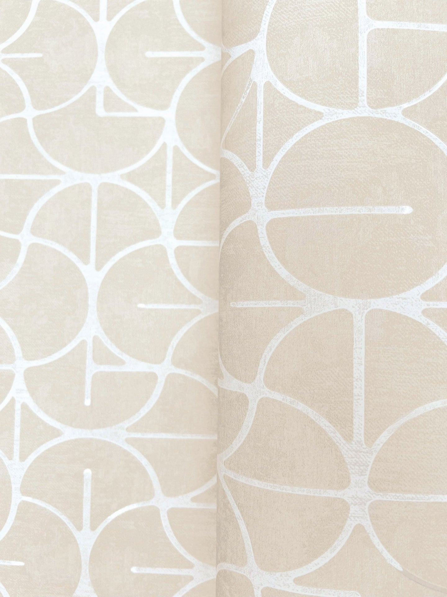 looking-glass-wallpaper-beige-york-wallcoverings-fm1103