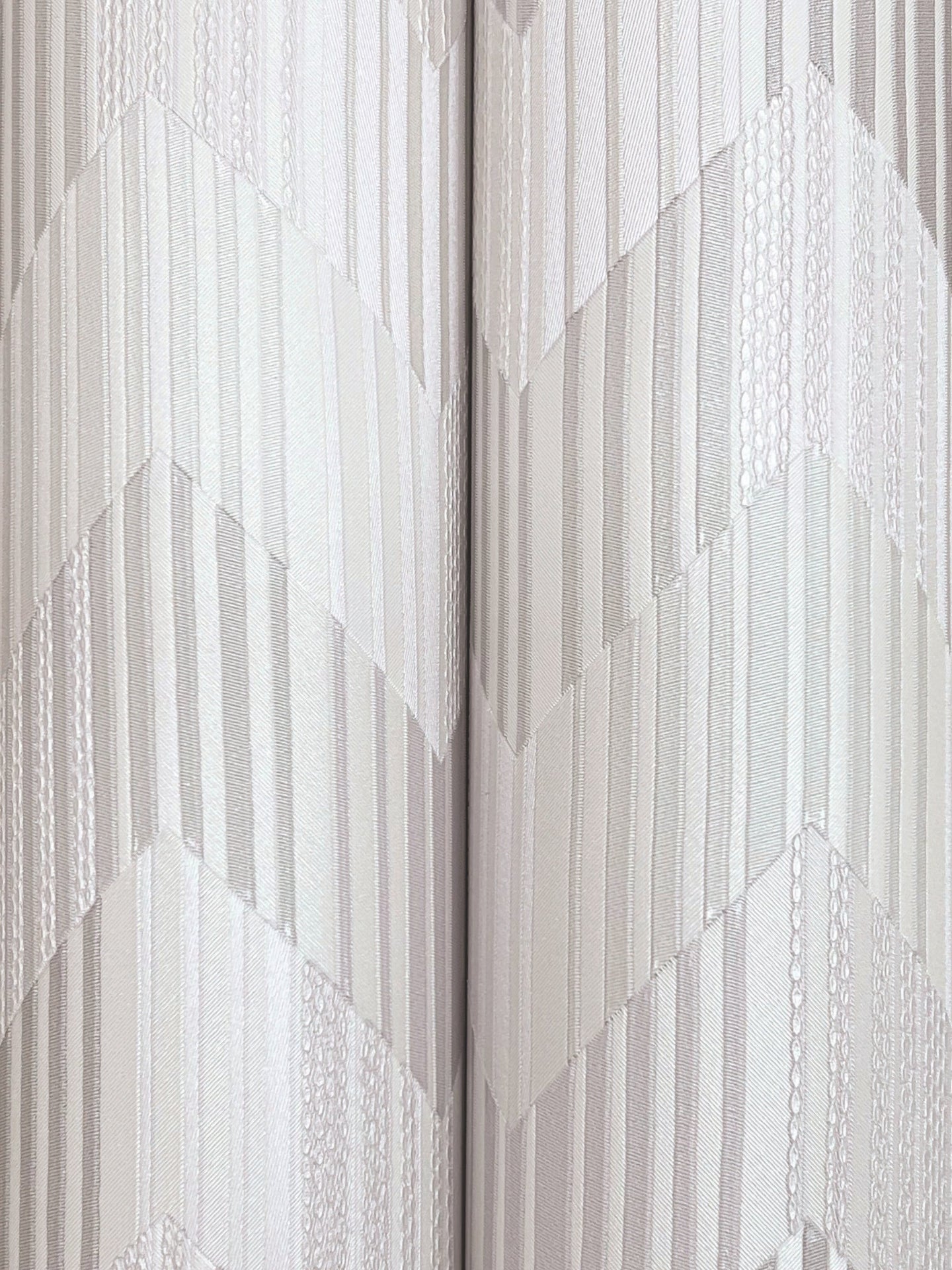 betulle-wallpaper-grey-york-wallcoverings-mi10522