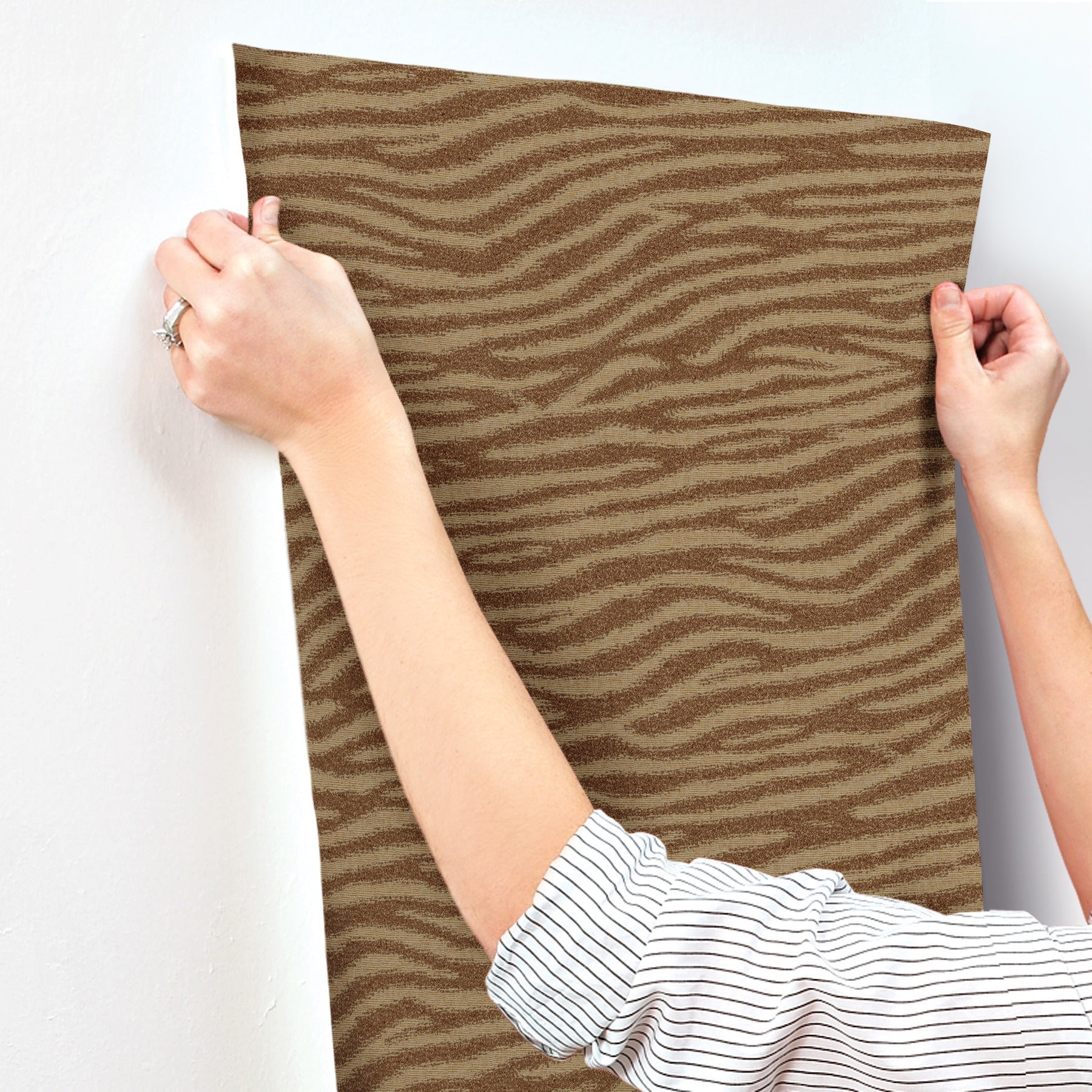 zambia-wallpaper-mauve-york-wallcoverings-mi10531