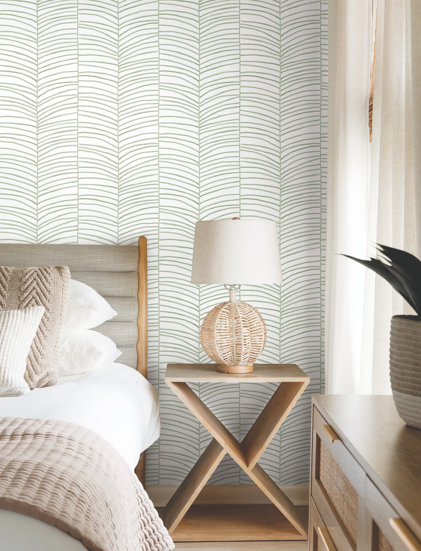 cascade-palm-chevron-palm-york-wallcoverings-mt5674