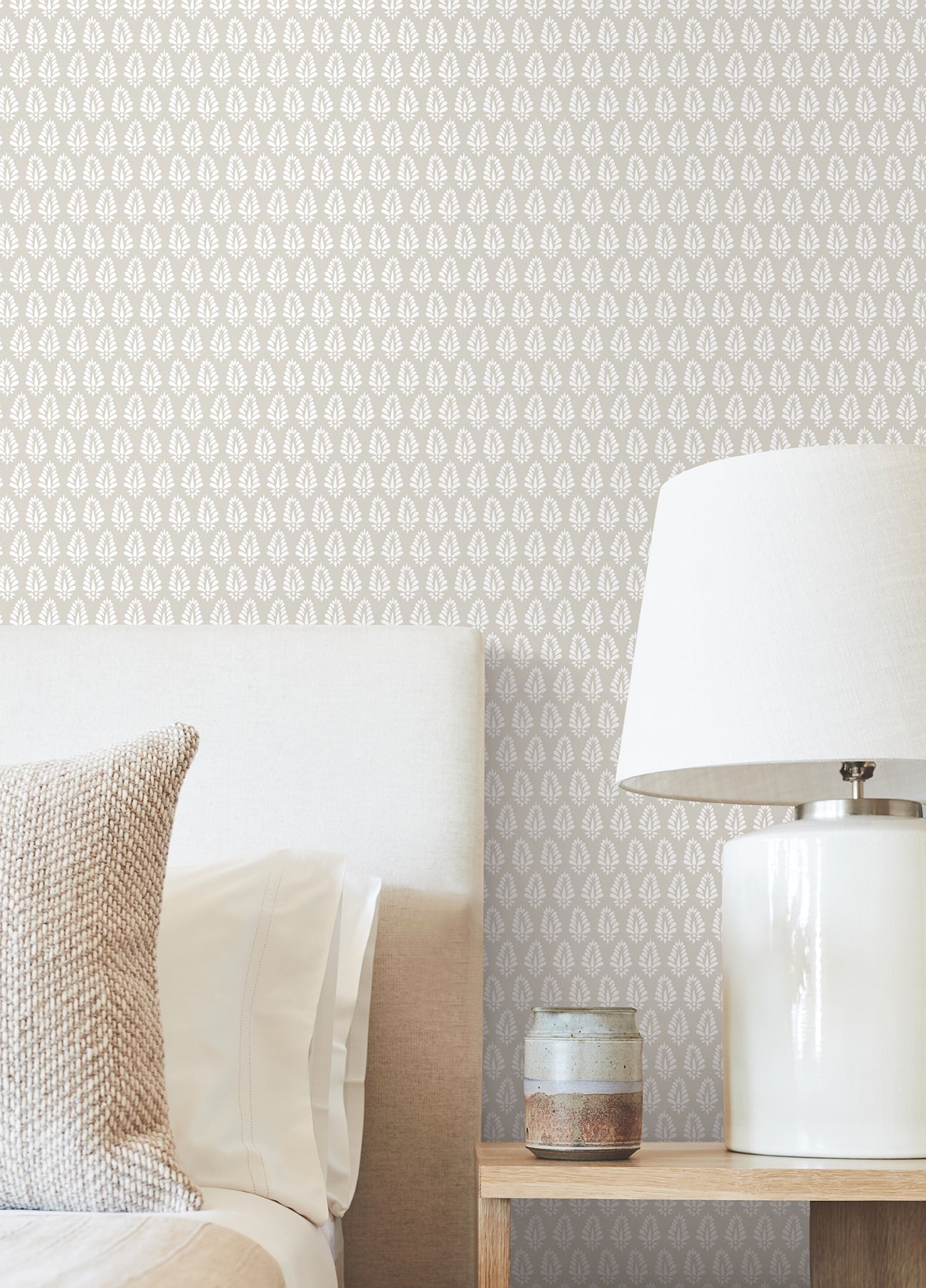 mehndi-taupe-york-wallcoverings-sp1522