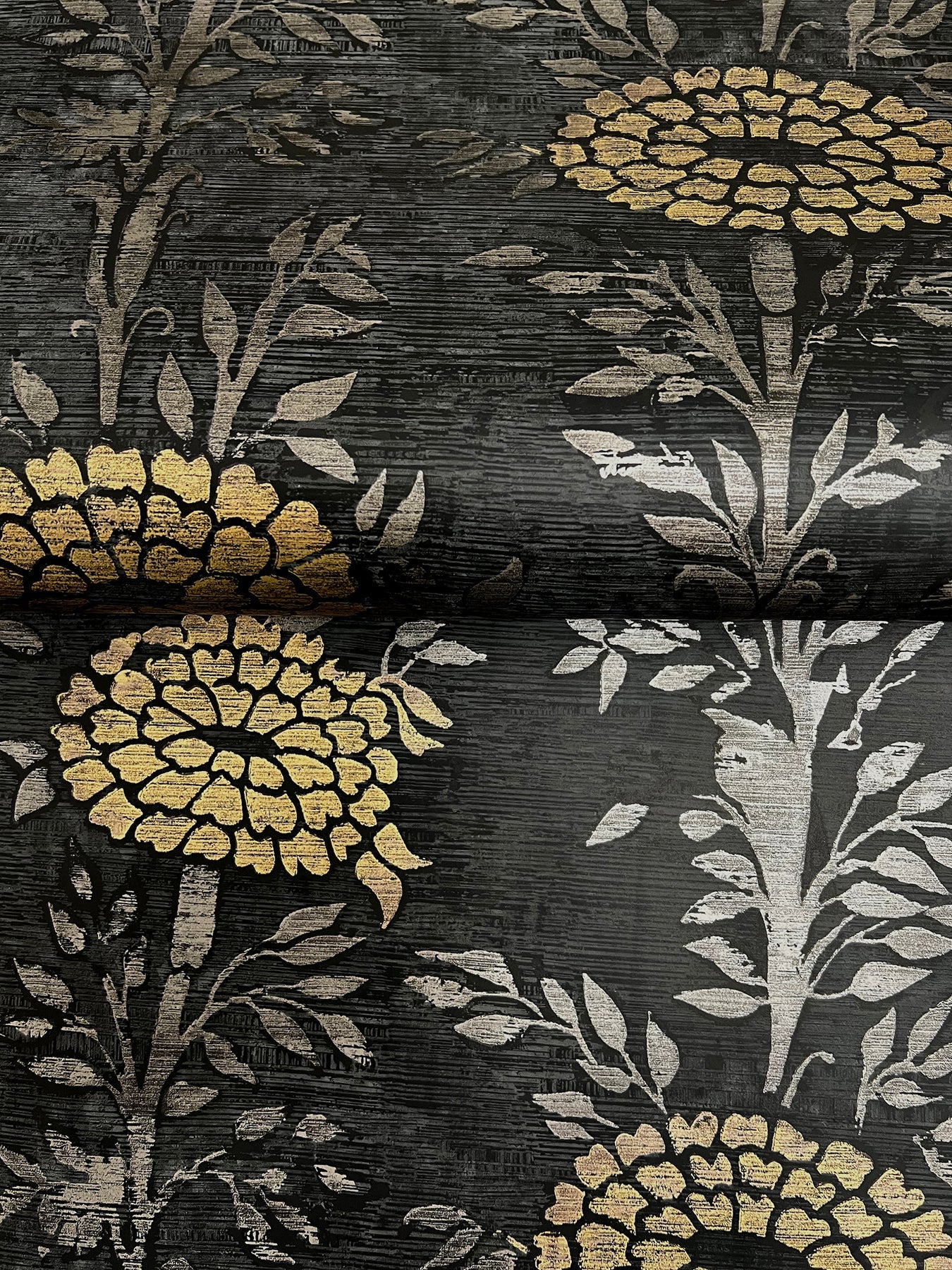 french-marigold-wallpaper-black-gold-york-wallcoverings-za8017