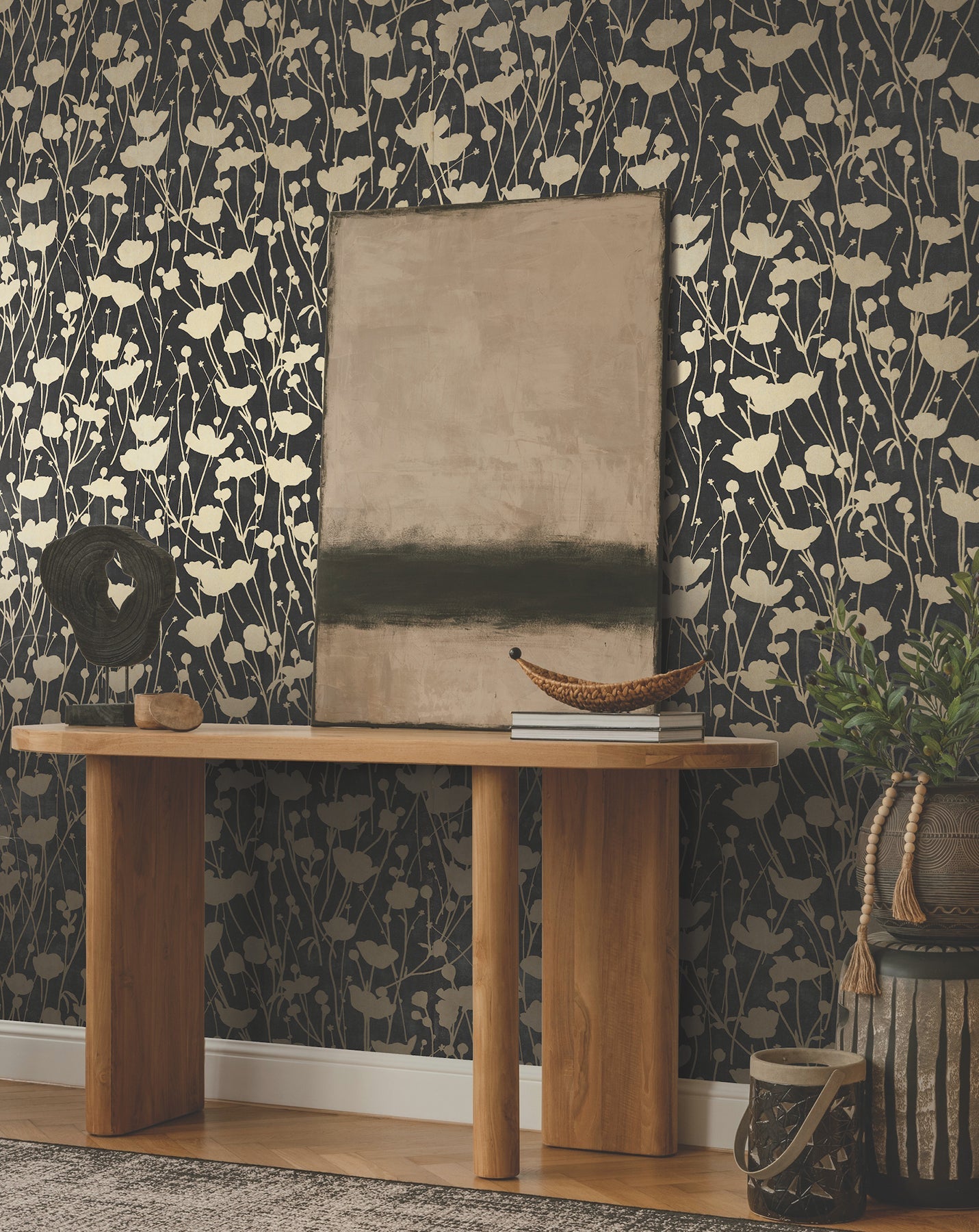 shimmering-poppies-wallpaper-black-gold-york-wallcoverings-za8066