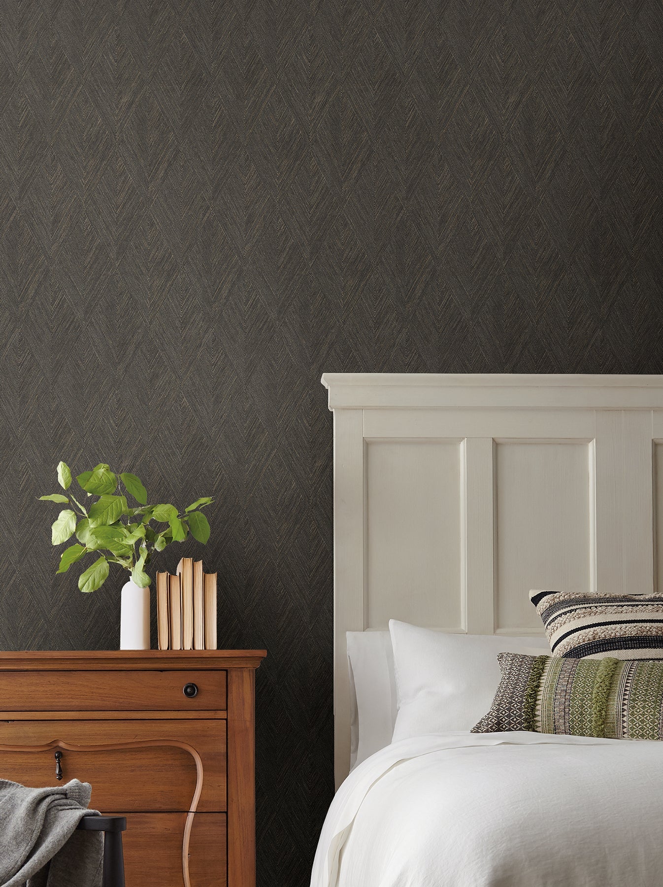 challenger-wallpaper-shadow-york-wallcoverings-mj4802n