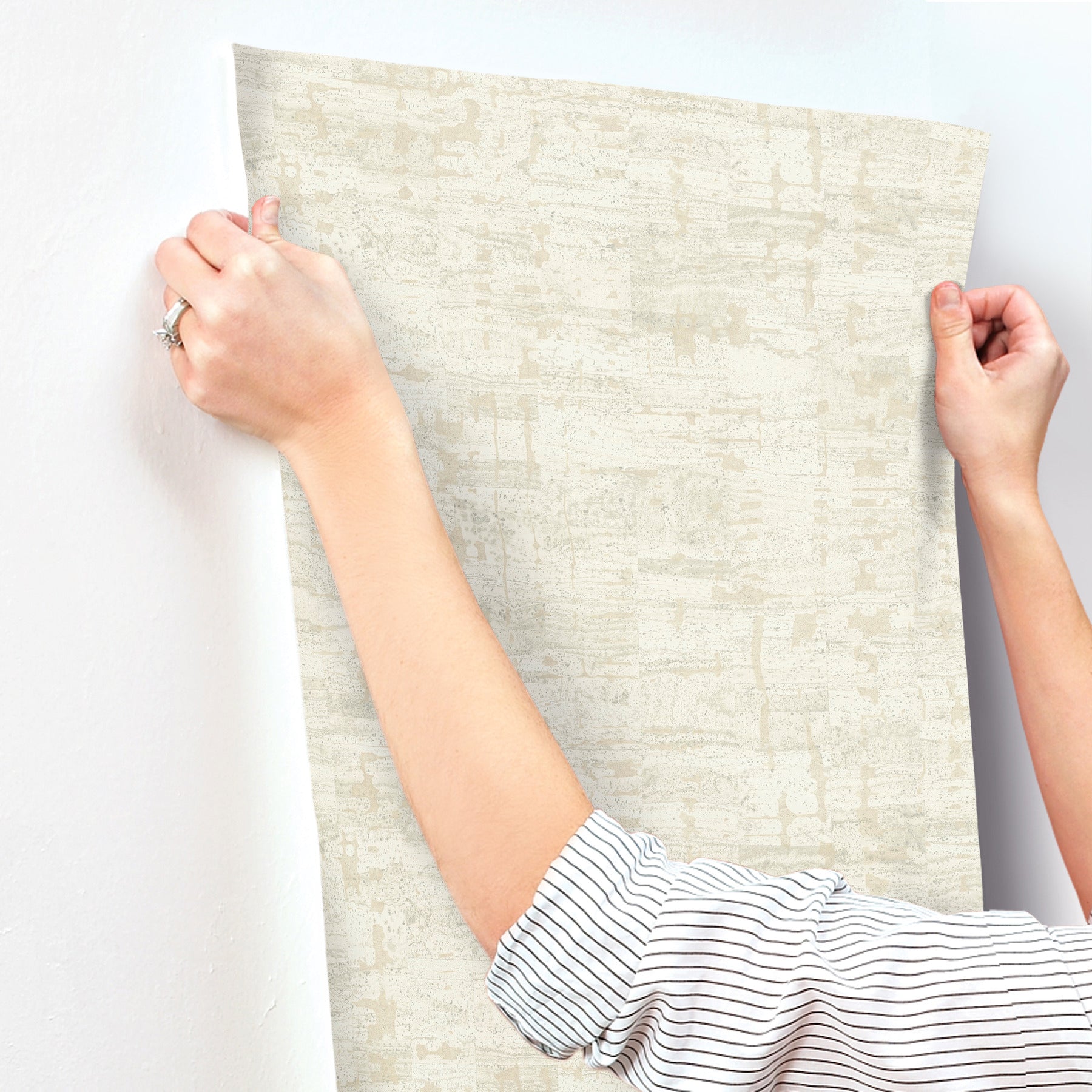 pop-the-cork-wallpaper-white-york-wallcoverings-gn2655