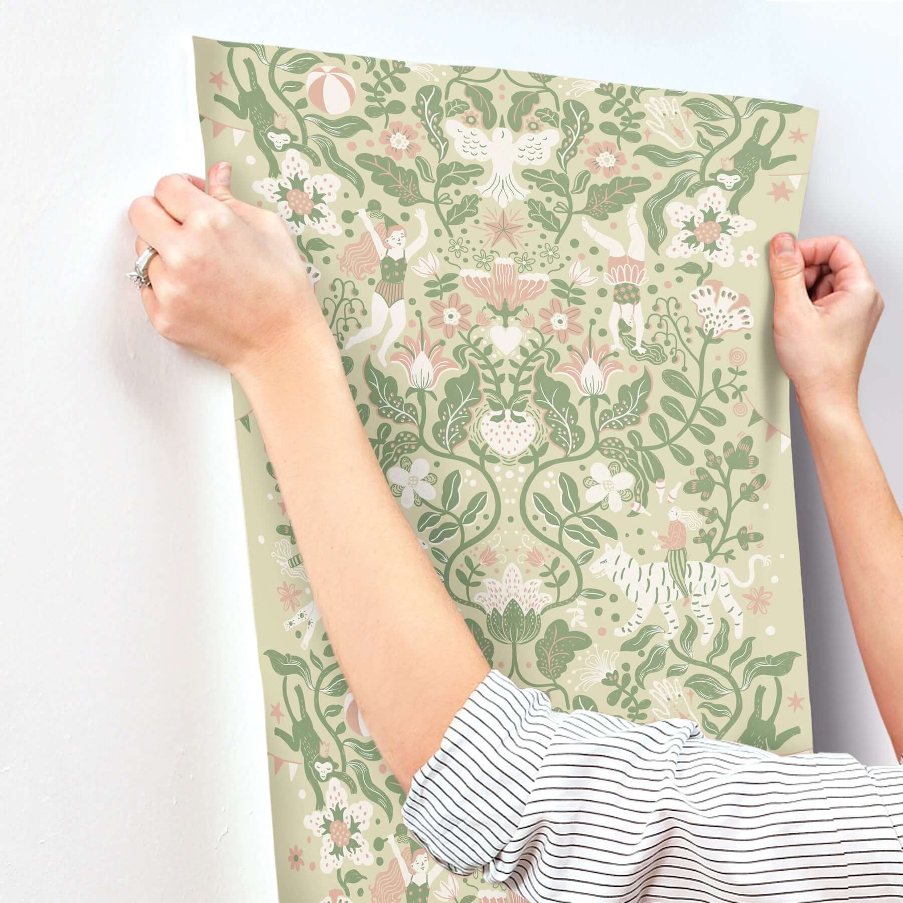 cirkus-light-green-wallpaper-york-wallcoverings-mb29026 - York Wallcoverings Wallpaper