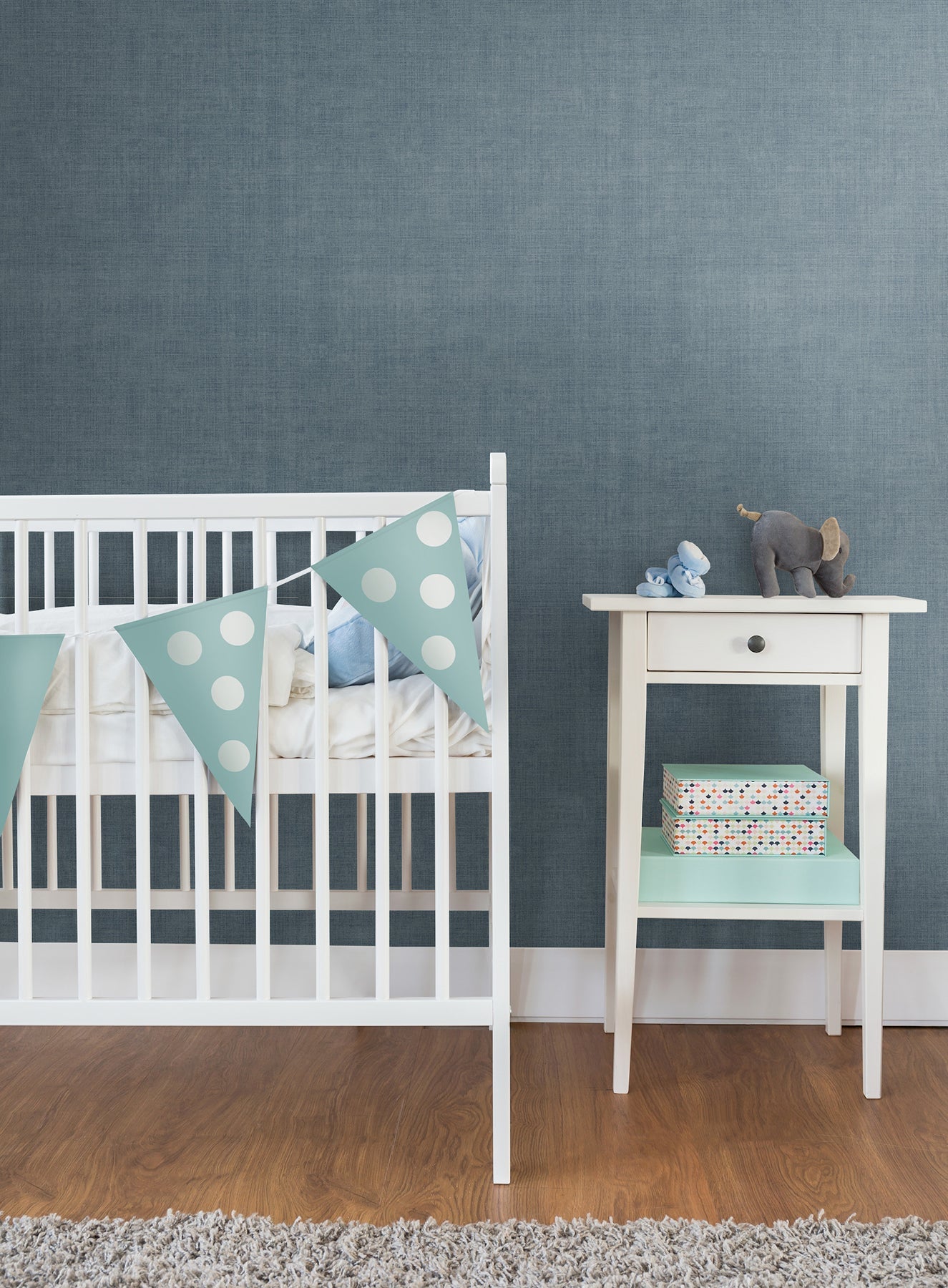 vva-wallpaper-vinterbl-york-wallcoverings-mb16043
