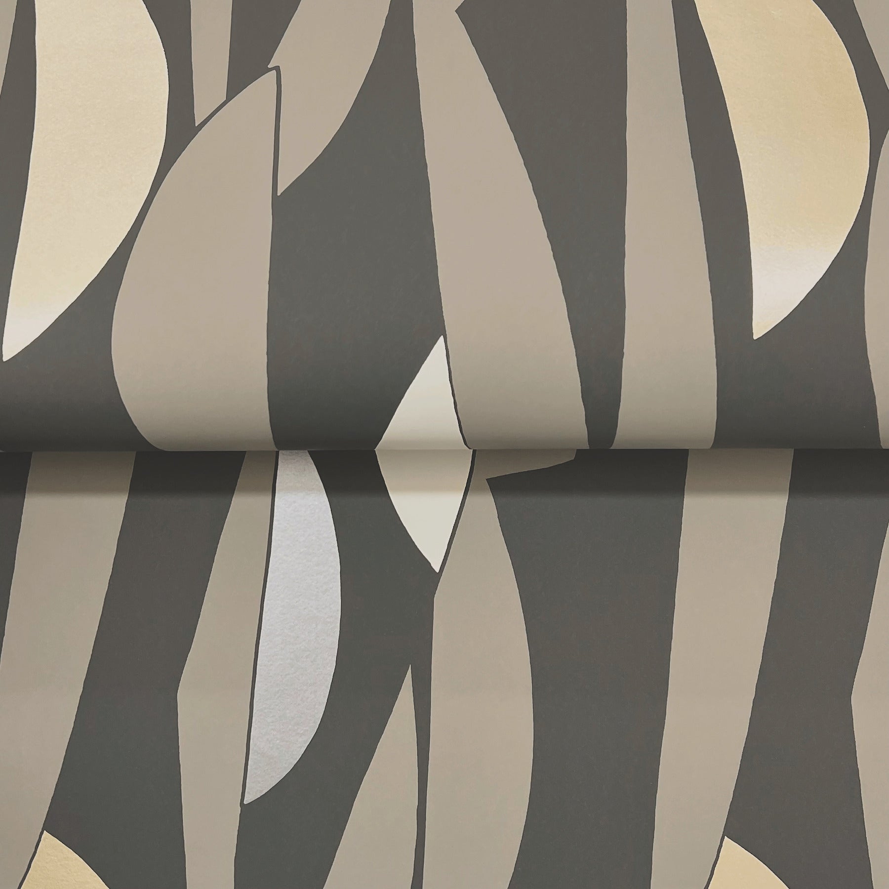 balance-wallpaper-carbon-graphite-york-wallcoverings-zm2826