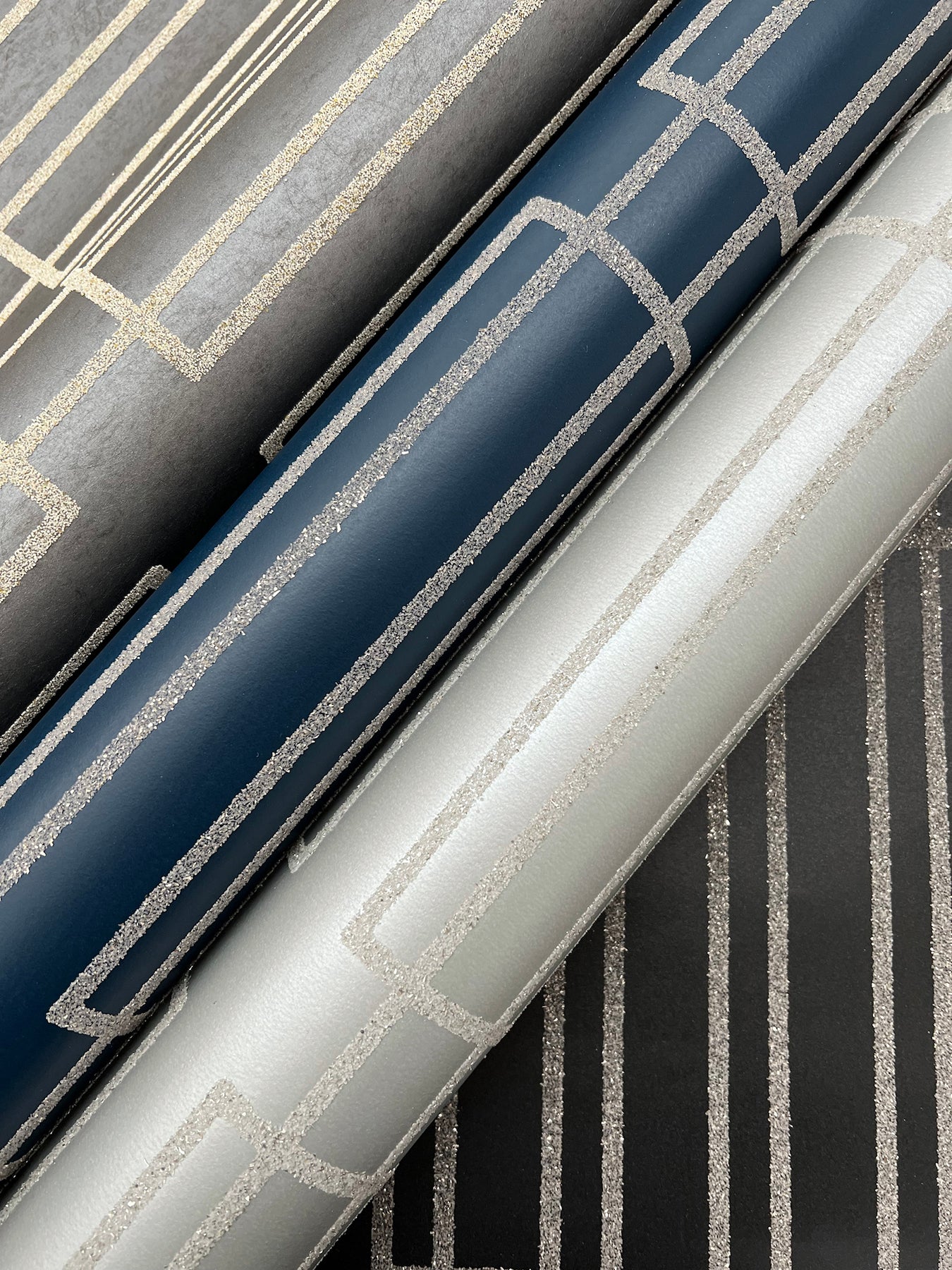 terrace-wallpaper-black-york-wallcoverings-df3328
