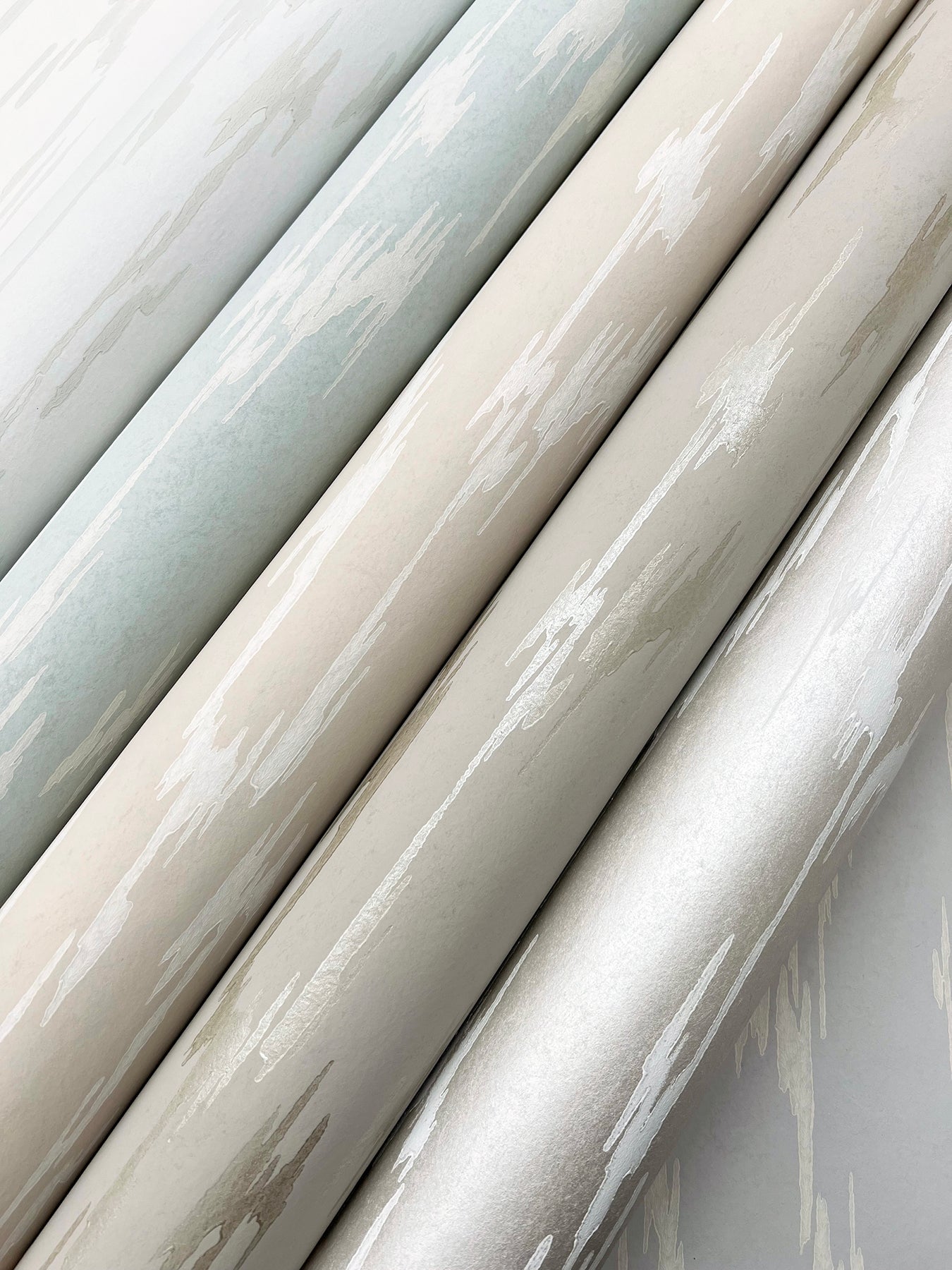 flowing-wallpaper-taupe-york-wallcoverings-df3364