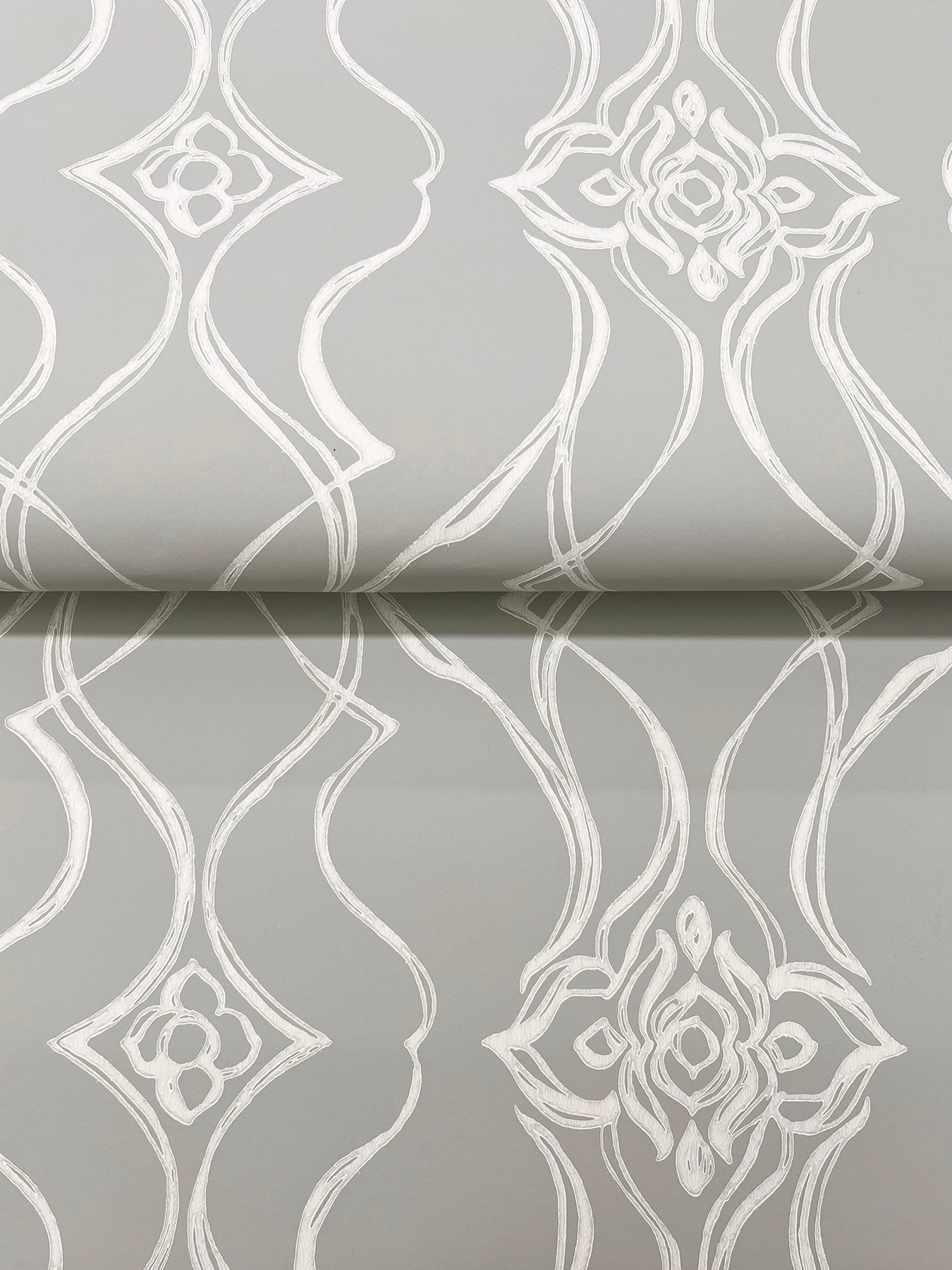 pirouette-wallpaper-grey-york-wallcoverings-df3374