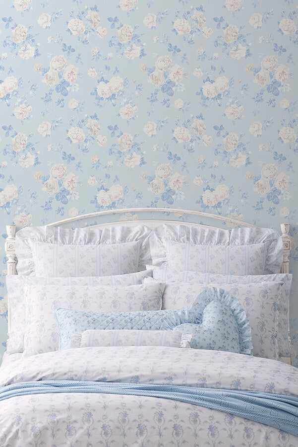 everblooming-rosettes-whisper-blue-cabbage-rose-bouquets-wallpaper-york-wallcoverings-ast6492 - York Wallcoverings Wallpaper