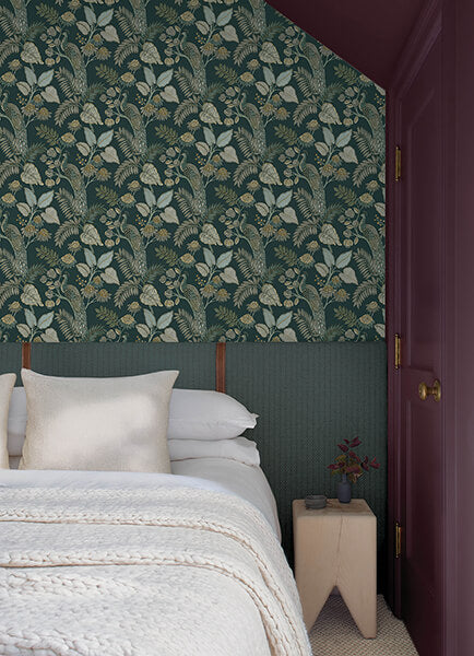 geneva-sea-green-peacock-paradise-wallpaper-york-wallcoverings-4173-27645 - York Wallcoverings Wallpaper