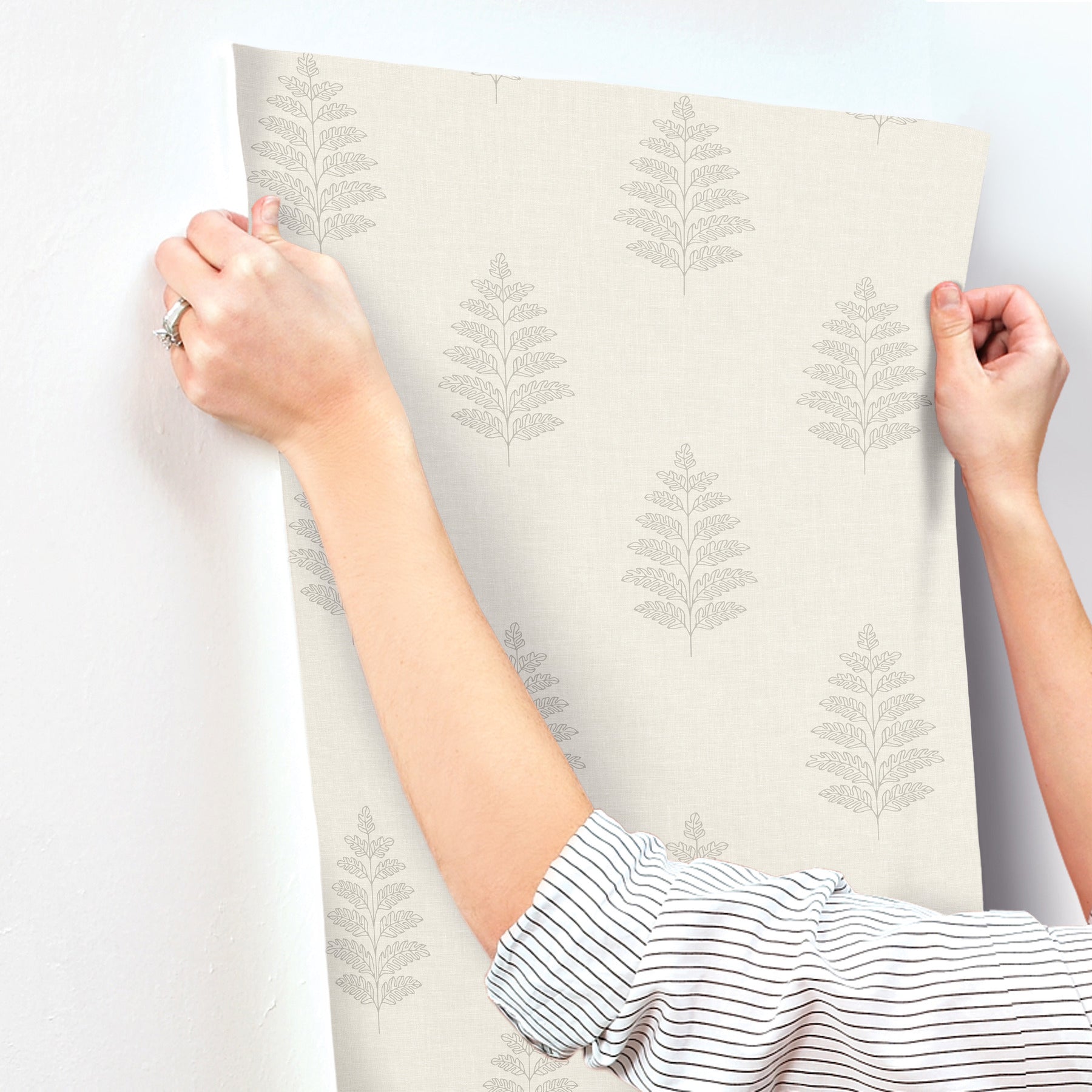 frond-cream-leaf-wallpaper-york-wallcoverings-4169-83125