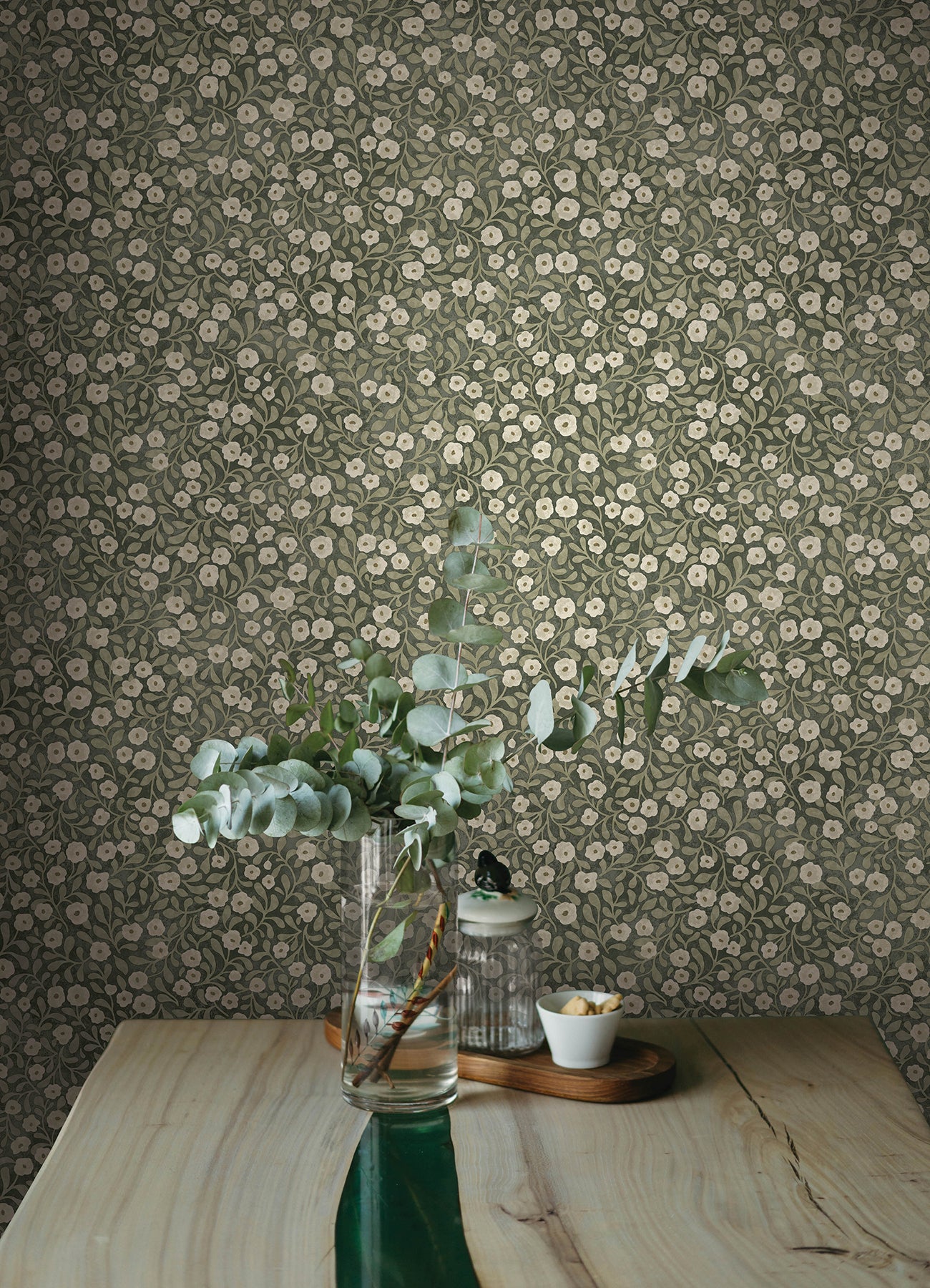 poppy-trail-green-floral-wallpaper-york-wallcoverings-4169-83132