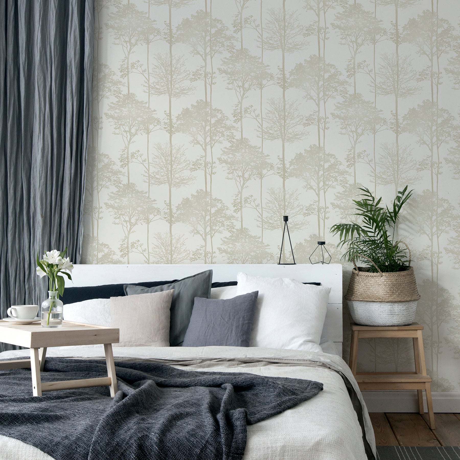 indra-neutral-forest-silhouette-wallpaper-york-wallcoverings-ah296102 - York Wallcoverings Papel pintado