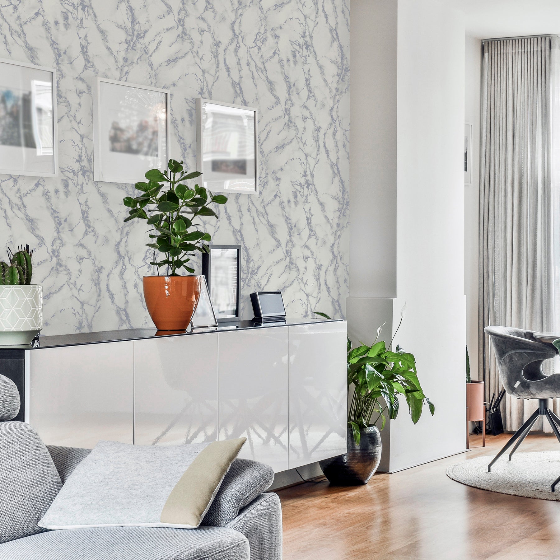 siward-white-metallic-marble-wallpaper-york-wallcoverings-ah296701 - York Wallcoverings Wallpaper