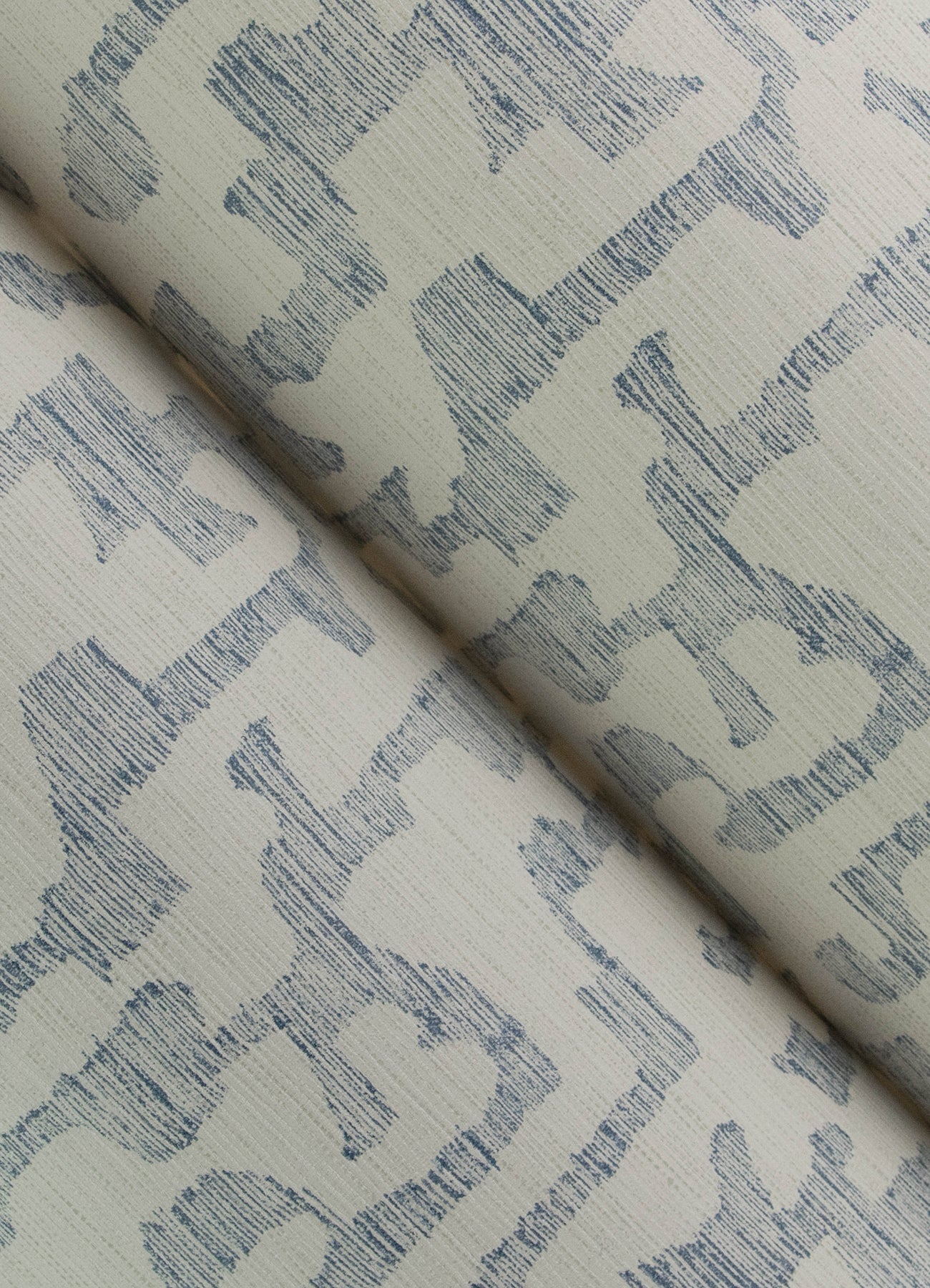 cipher-blue-geometric-faux-grasscloth-wallpaper-york-wallcoverings-4177-27701