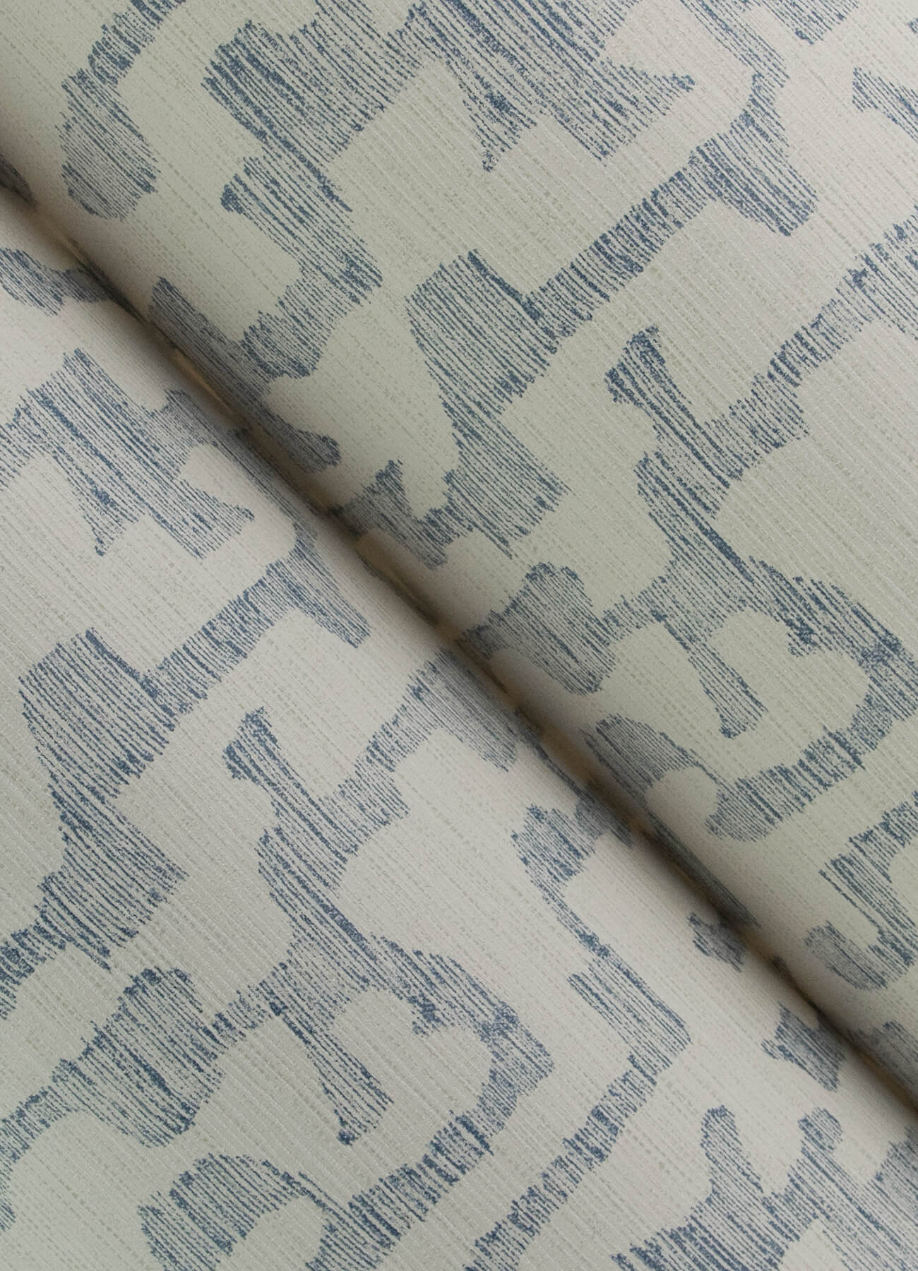 cipher-blue-geometric-faux-grasscloth-wallpaper-york-wallcoverings-4177-27701 - York Wallcoverings Papel pintado