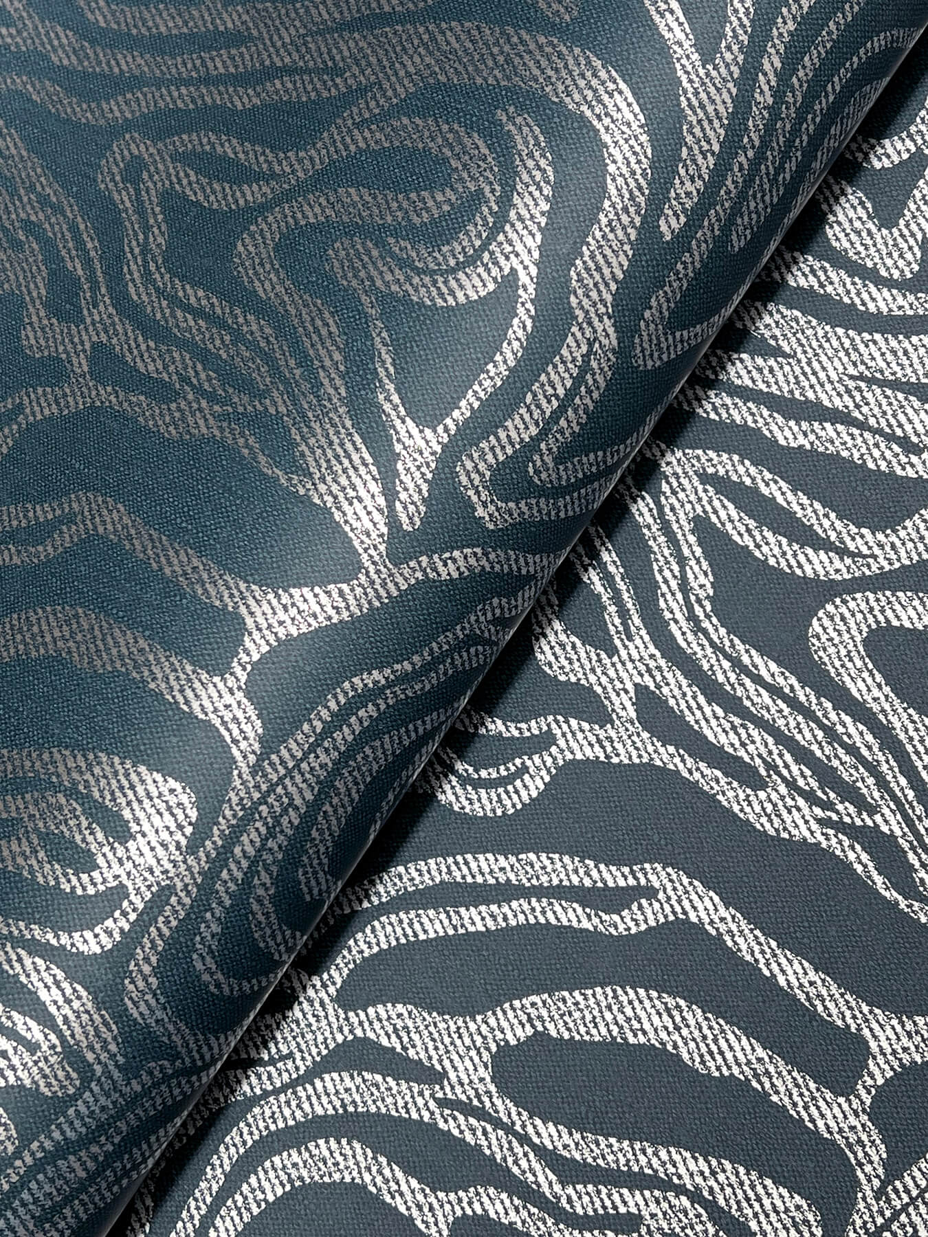 massar-teal-modern-marbled-wallpaper-york-wallcoverings-4177-27707 - York Wallcoverings Papel pintado