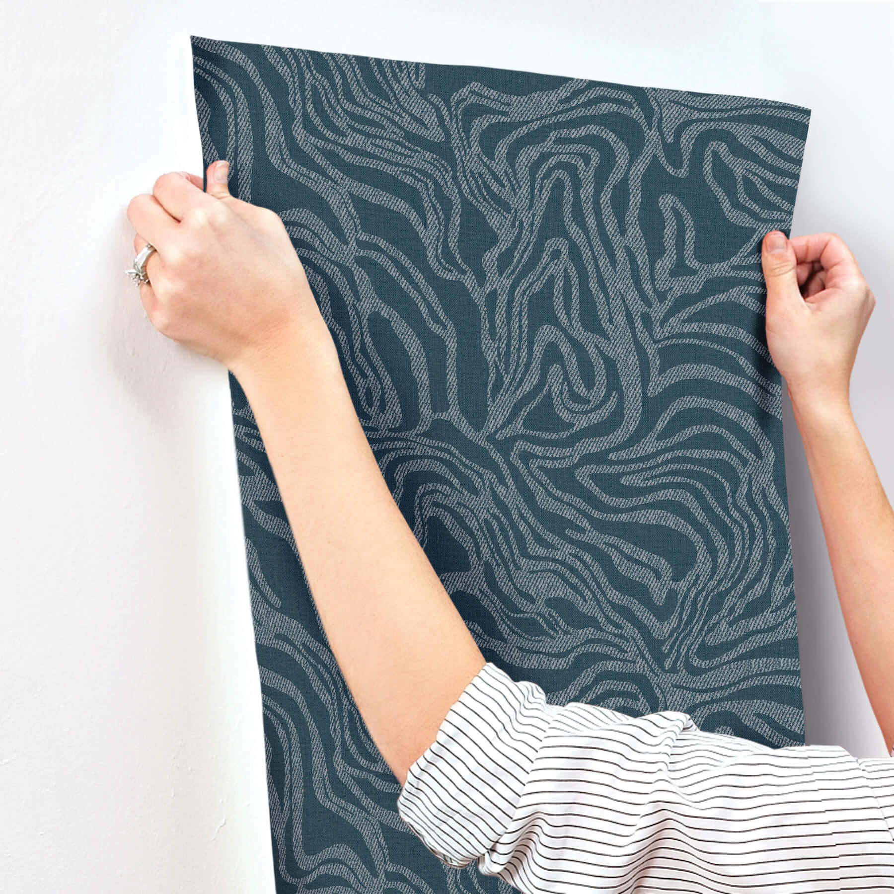 massar-teal-modern-marbled-wallpaper-york-wallcoverings-4177-27707 - York Wallcoverings Wallpaper