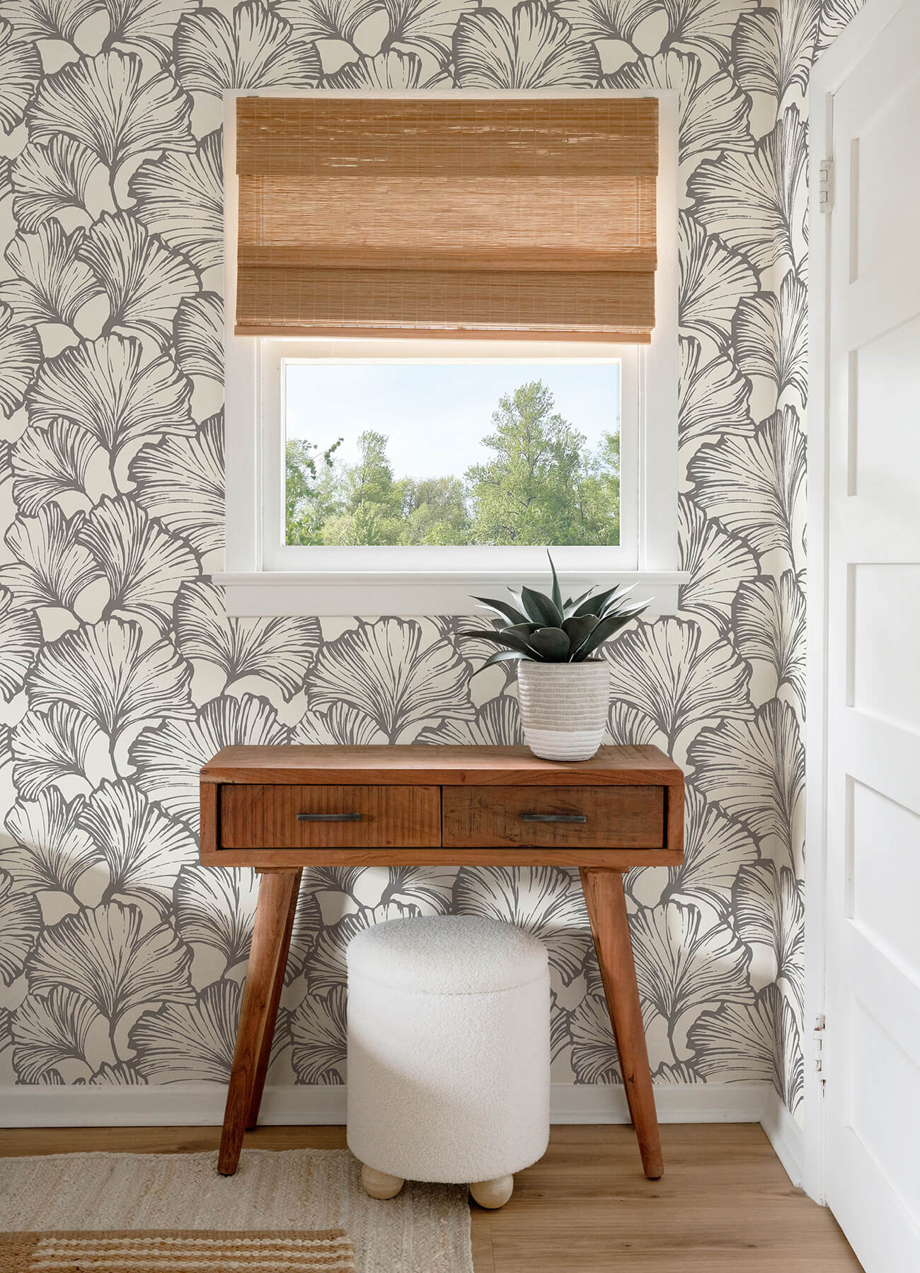 kyoto-charcoal-ginkgo-leaf-wallpaper-york-wallcoverings-4177-27713 - York Wallcoverings Papel pintado