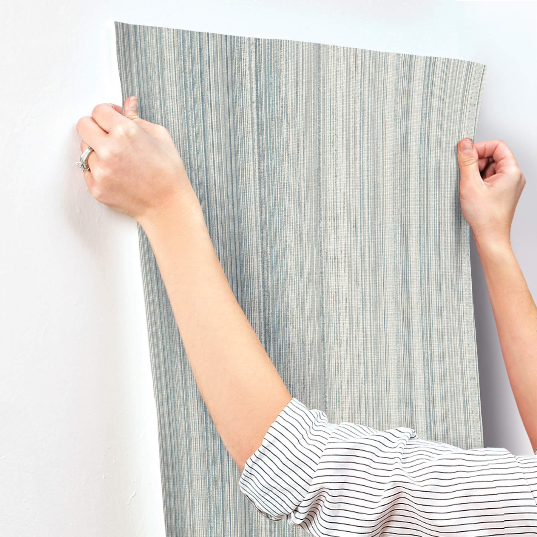 elan-blue-ombre-stripe-wallpaper-york-wallcoverings-4177-27748 - York Wallcoverings Wallpaper