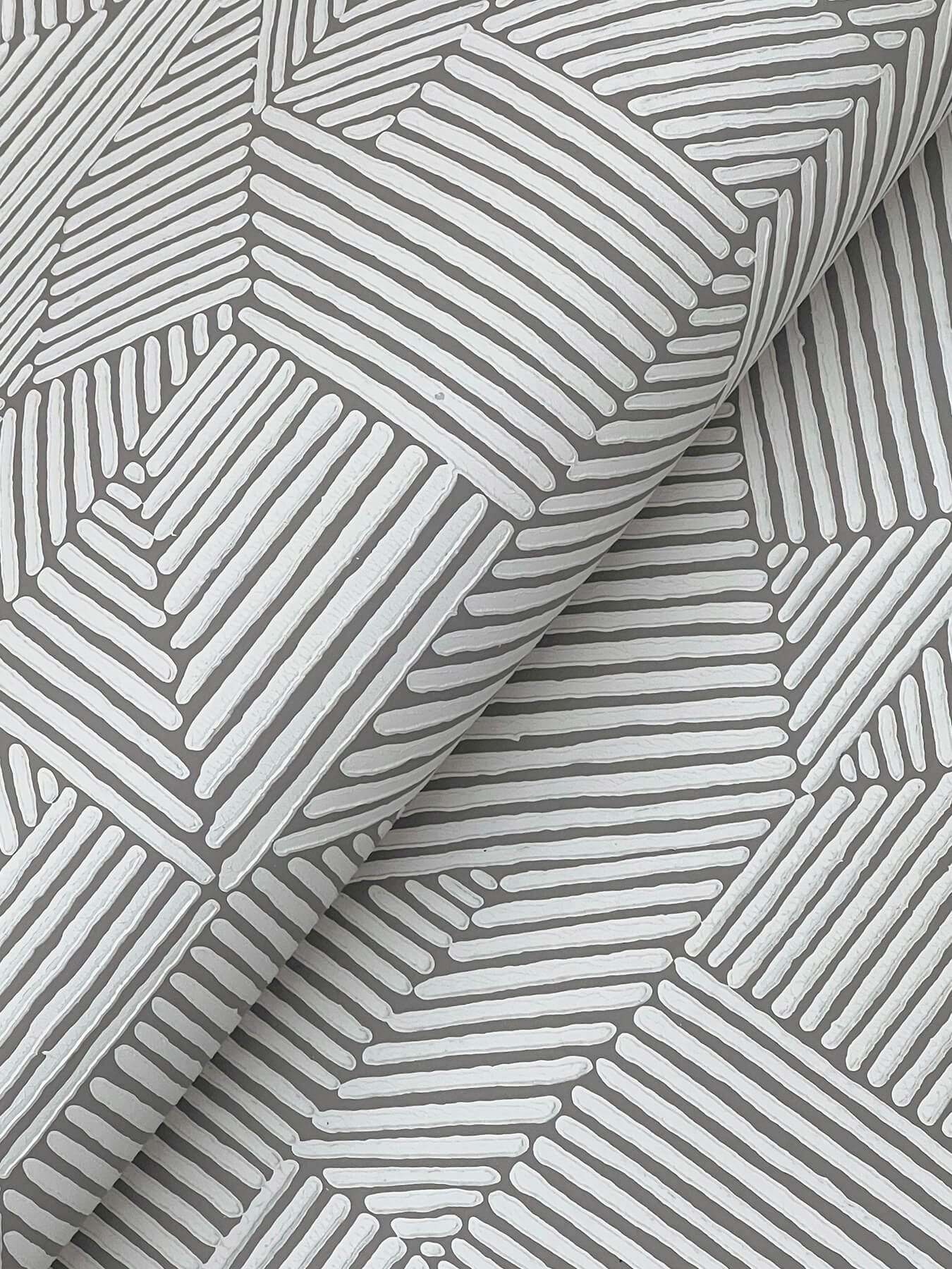 crescendo-dark-grey-block-geometric-wallpaper-york-wallcoverings-4177-83302 - York Wallcoverings Papel pintado