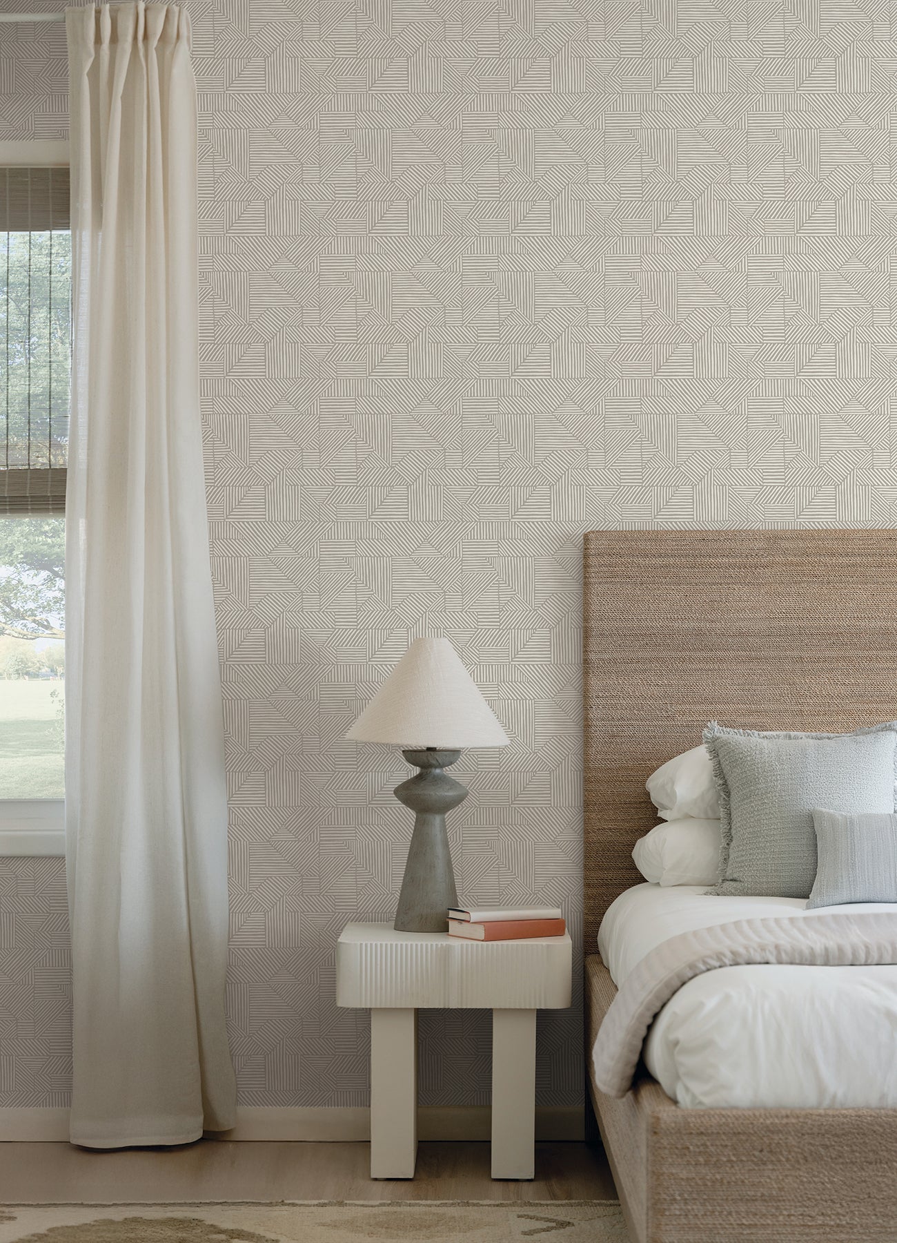 crescendo-light-grey-block-geometric-wallpaper-york-wallcoverings-4177-83303