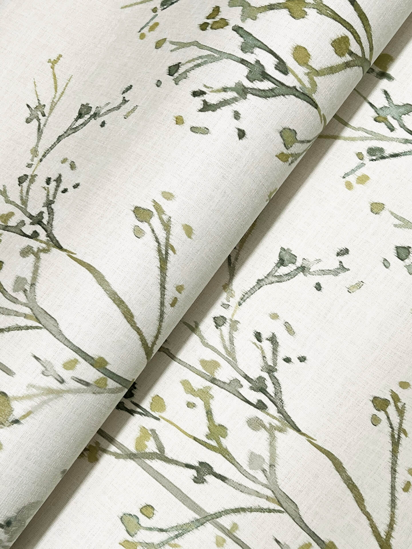 silverling-moss-budding-branches-wallpaper-york-wallcoverings-4177-27719 - York Wallcoverings Papel pintado