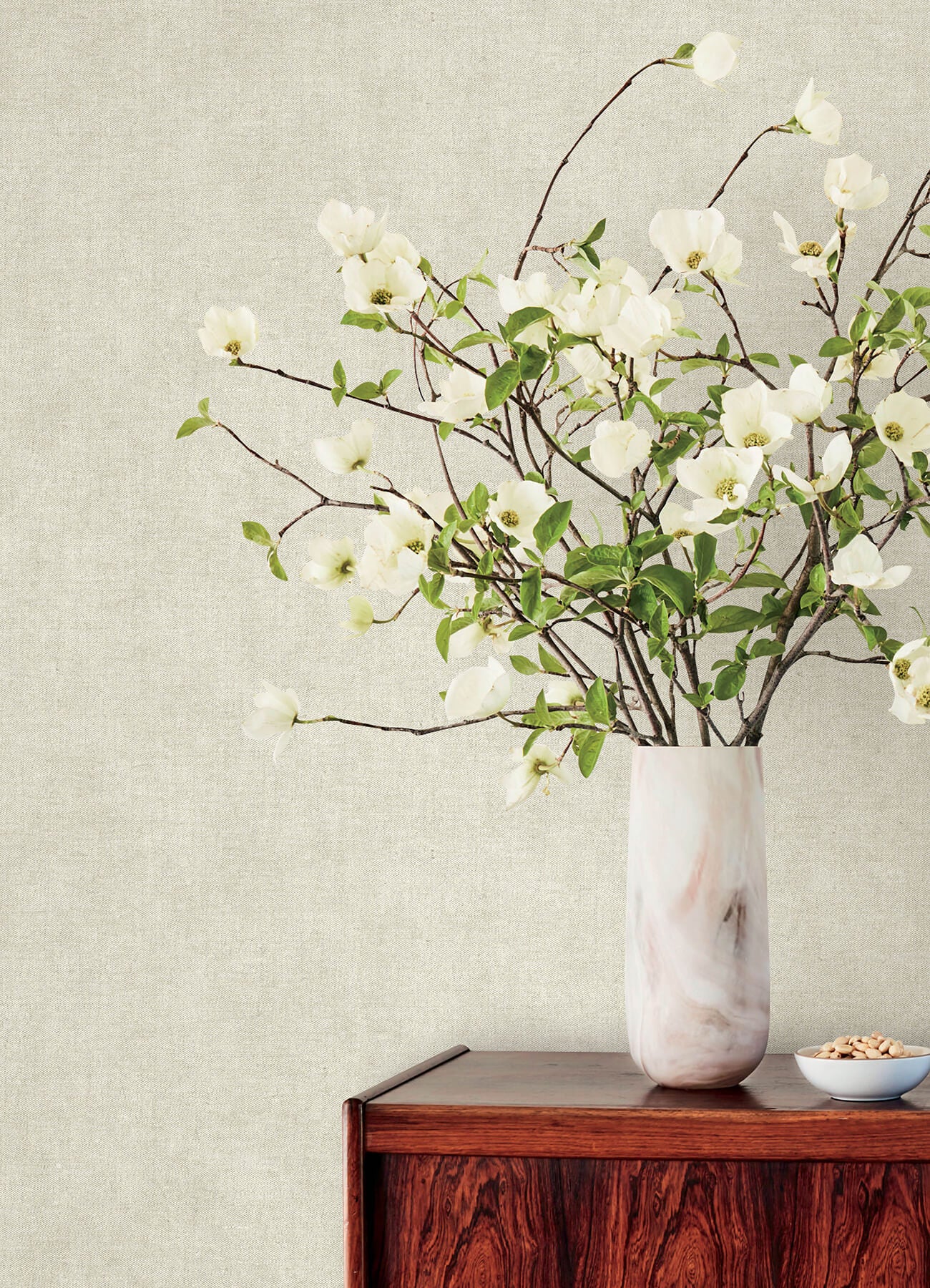 nuovo-off-white-faux-linen-wallpaper-york-wallcoverings-4193-7420 - York Wallcoverings Papel pintado