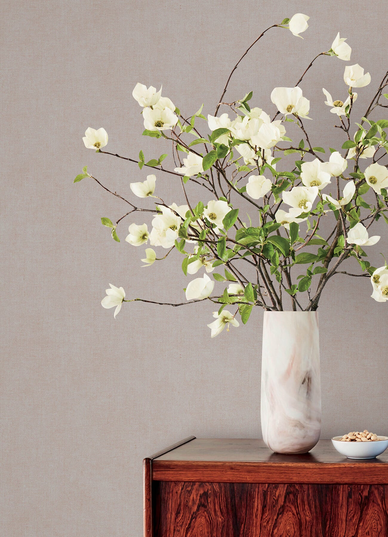 nuovo-lavender-faux-linen-wallpaper-york-wallcoverings-4193-7427 - York Wallcoverings Papel pintado