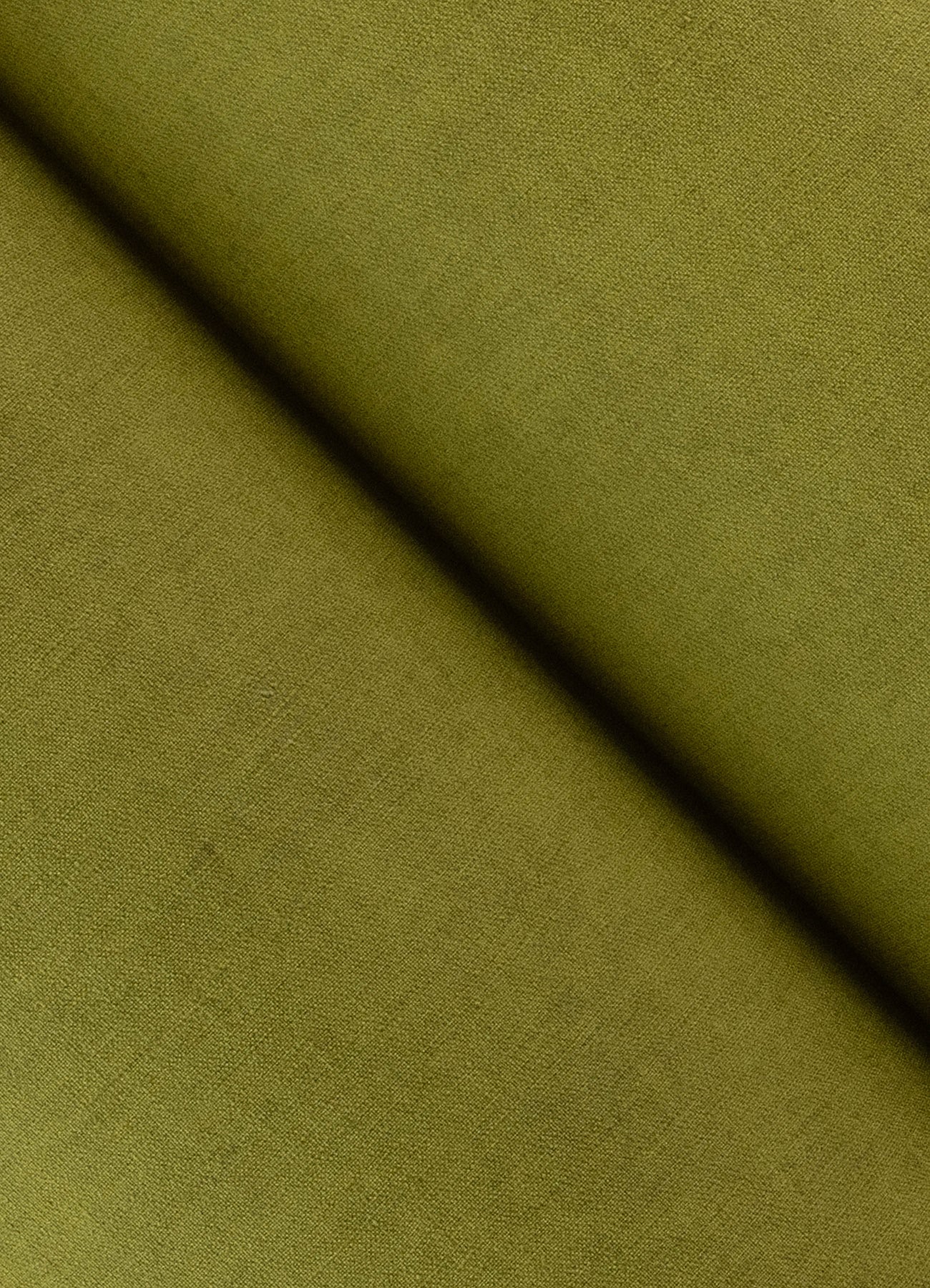 nuovo-chartreuse-faux-linen-wallpaper-york-wallcoverings-4193-7430