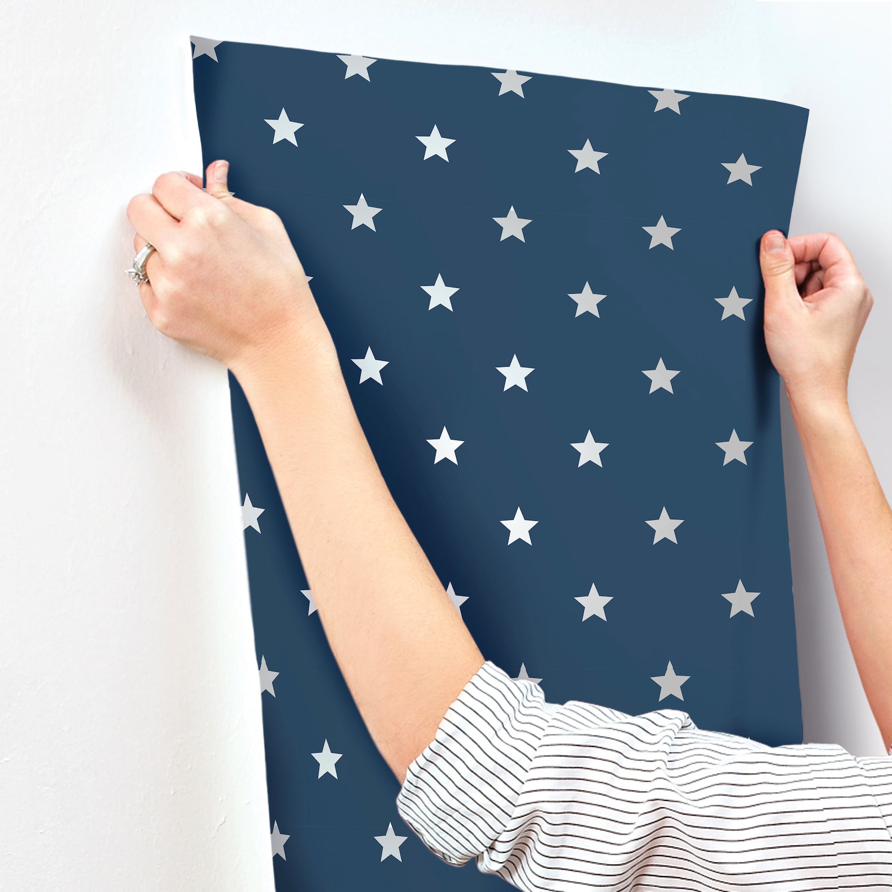 starry-motif-dark-blue-geometric-wallpaper-york-wallcoverings-4203-27584 - York Wallcoverings Wallpaper