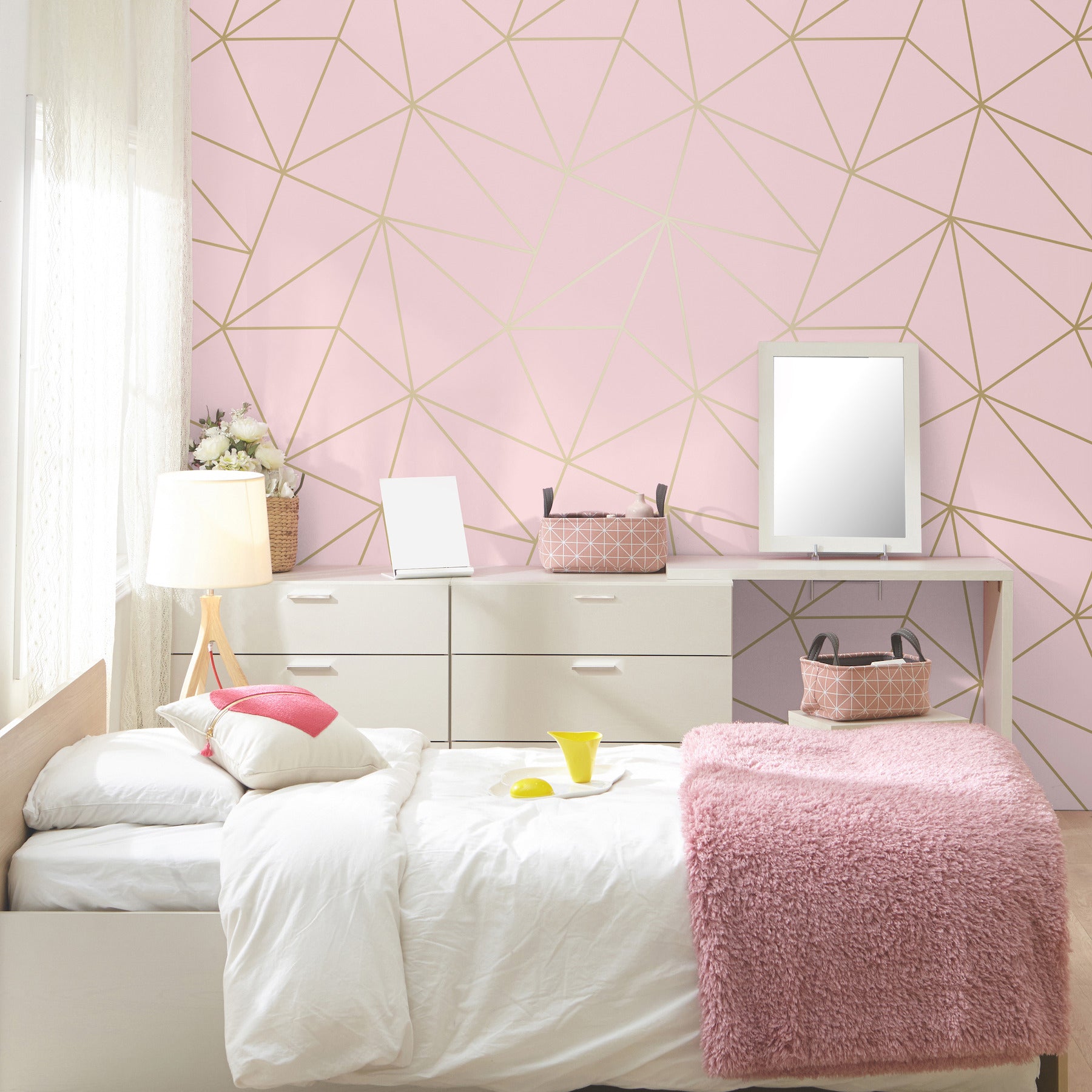 metallic-geo-pink-triangles-wallpaper-york-wallcoverings-4203-27585 - York Wallcoverings Wallpaper