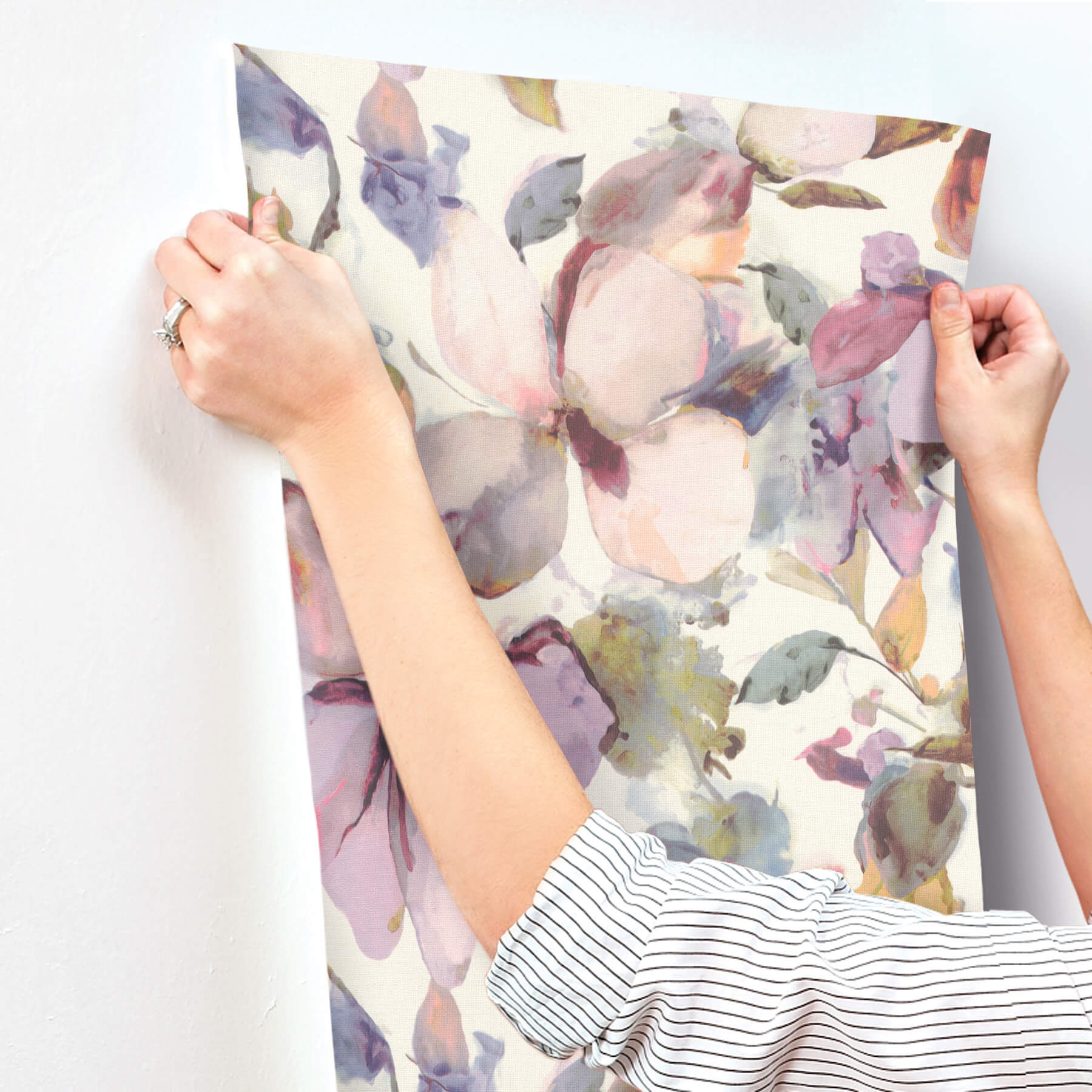 liliana-plum-floral-wallpaper-york-wallcoverings-4202-481228 - York Wallcoverings Wallpaper