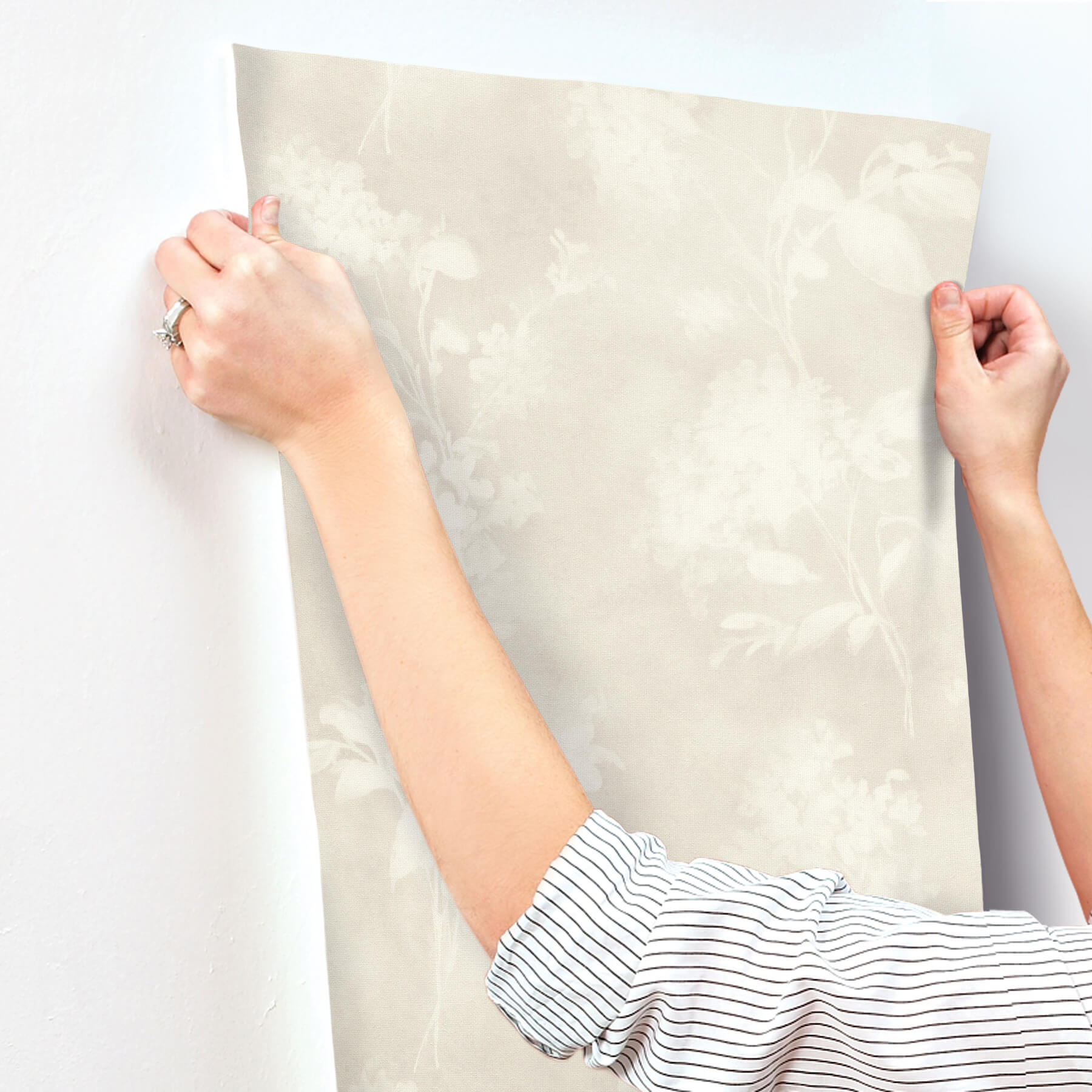 izara-light-grey-botanical-wallpaper-york-wallcoverings-4202-481457 - York Wallcoverings Wallpaper