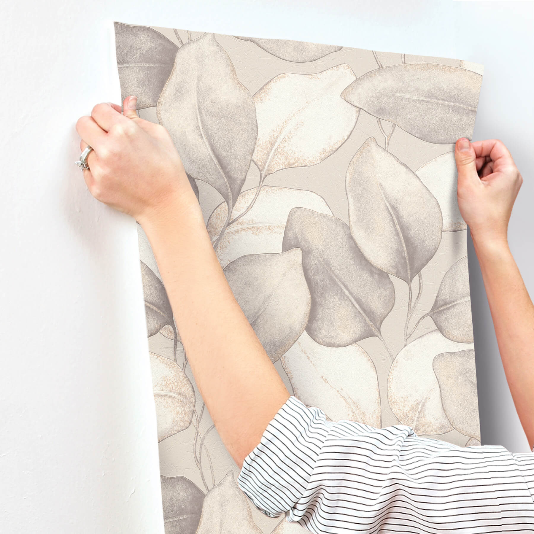 evanthe-grey-vine-wallpaper-york-wallcoverings-4202-659856 - York Wallcoverings Papel pintado