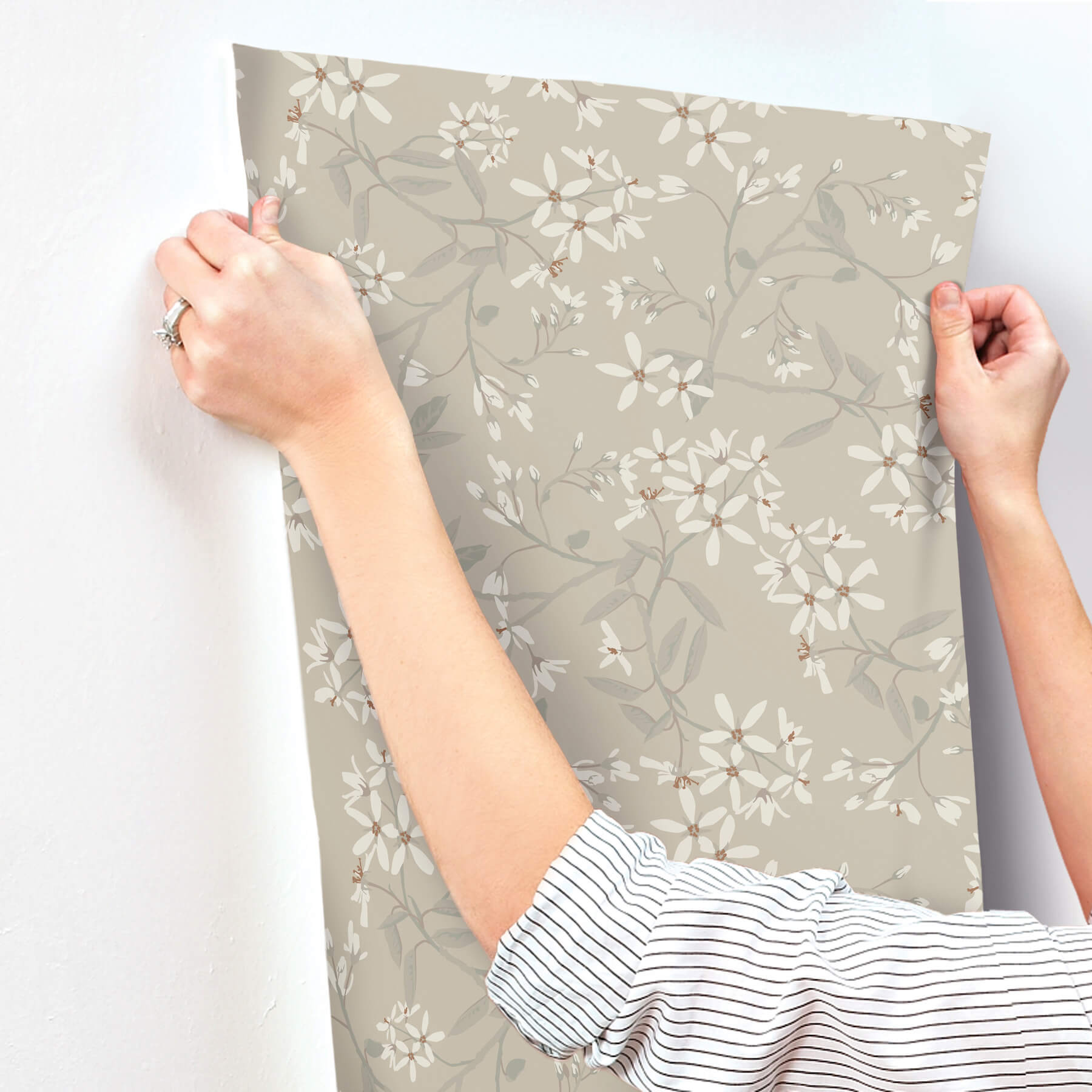 paradis-grey-bouquet-toss-wallpaper-york-wallcoverings-4201-20113 - York Wallcoverings Wallpaper