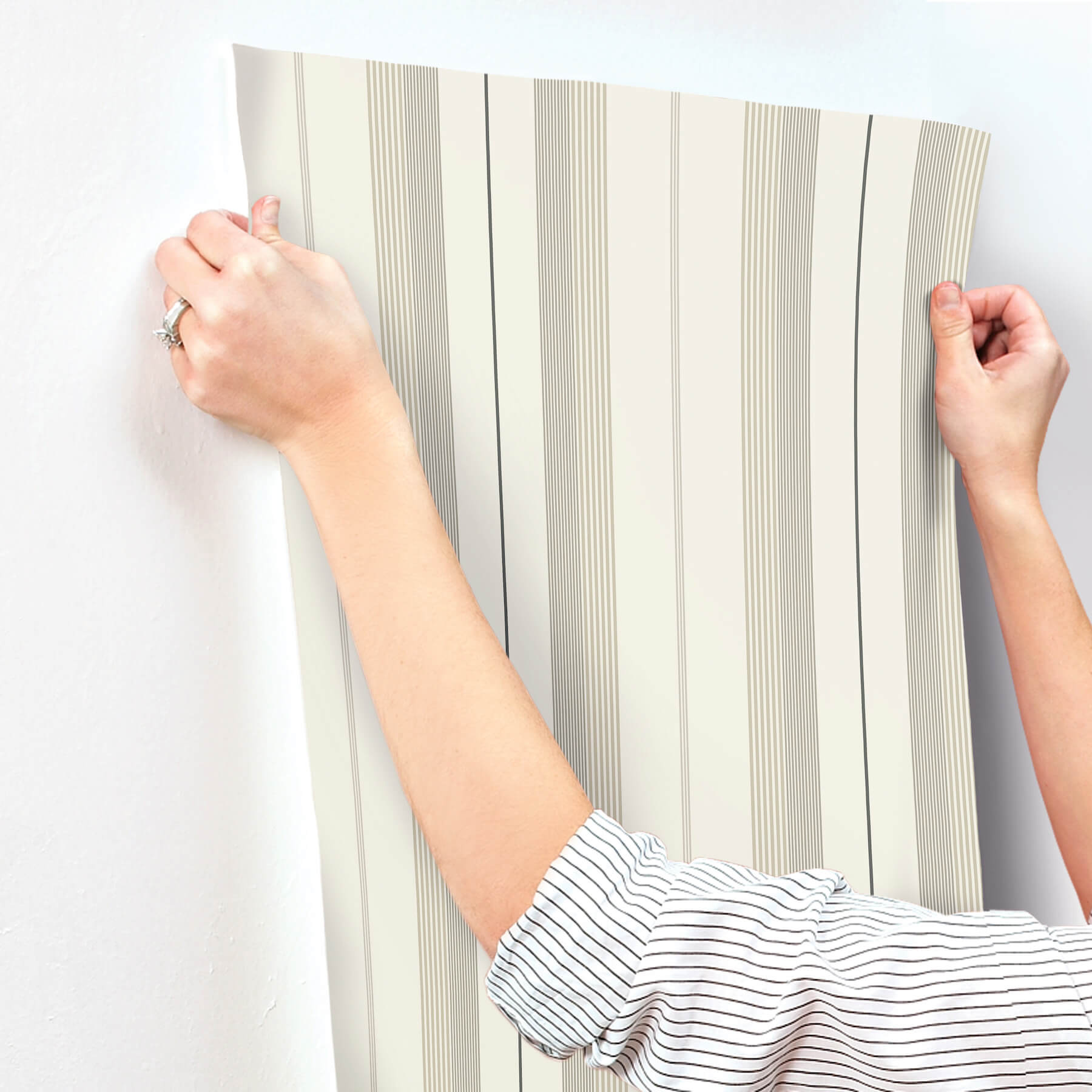 herrgrd-neutral-stripe-wallpaper-york-wallcoverings-4201-20118 - York Wallcoverings Wallpaper