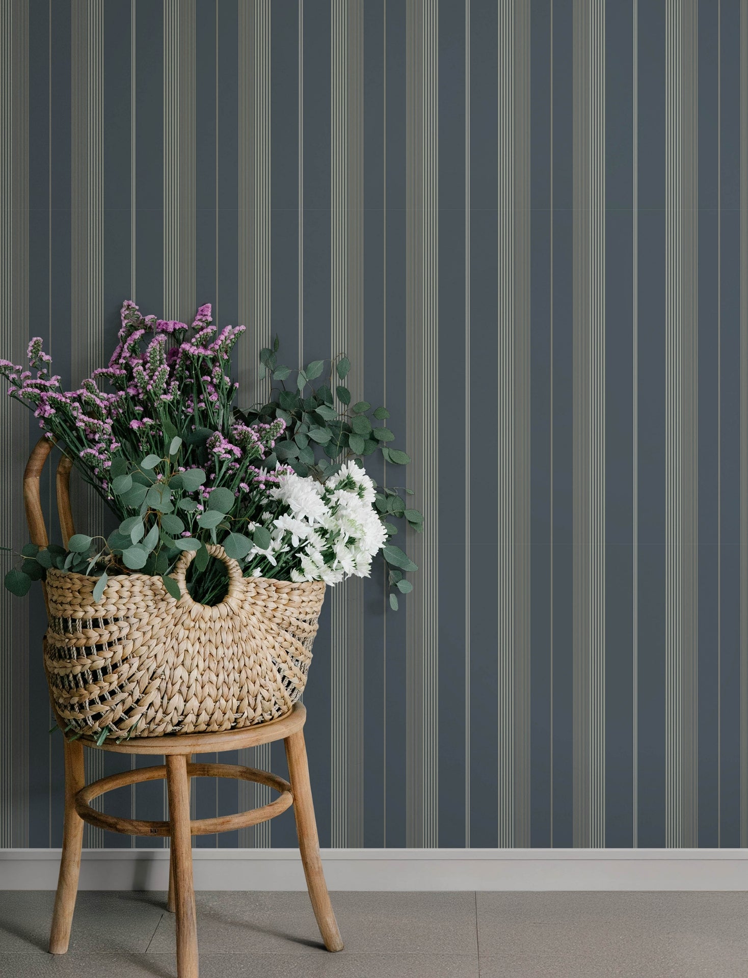 herrgrd-navy-stripe-wallpaper-york-wallcoverings-4201-20120