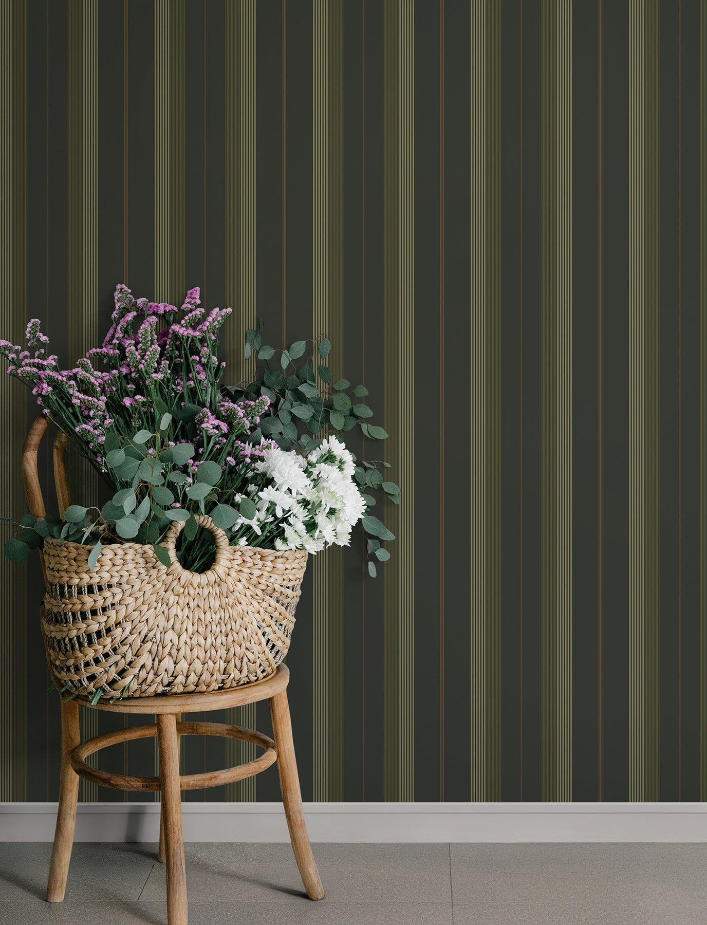 herrgrd-black-stripe-wallpaper-york-wallcoverings-4201-20122