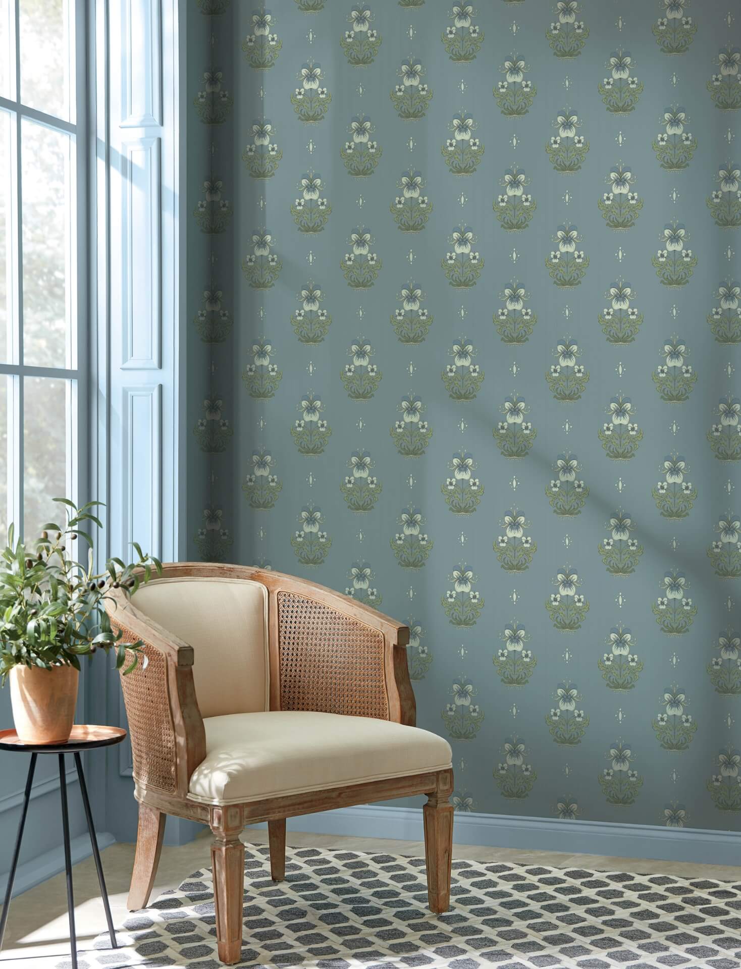 gullvie-light-blue-pansies-wallpaper-york-wallcoverings-4201-48008 - York Wallcoverings Wallpaper