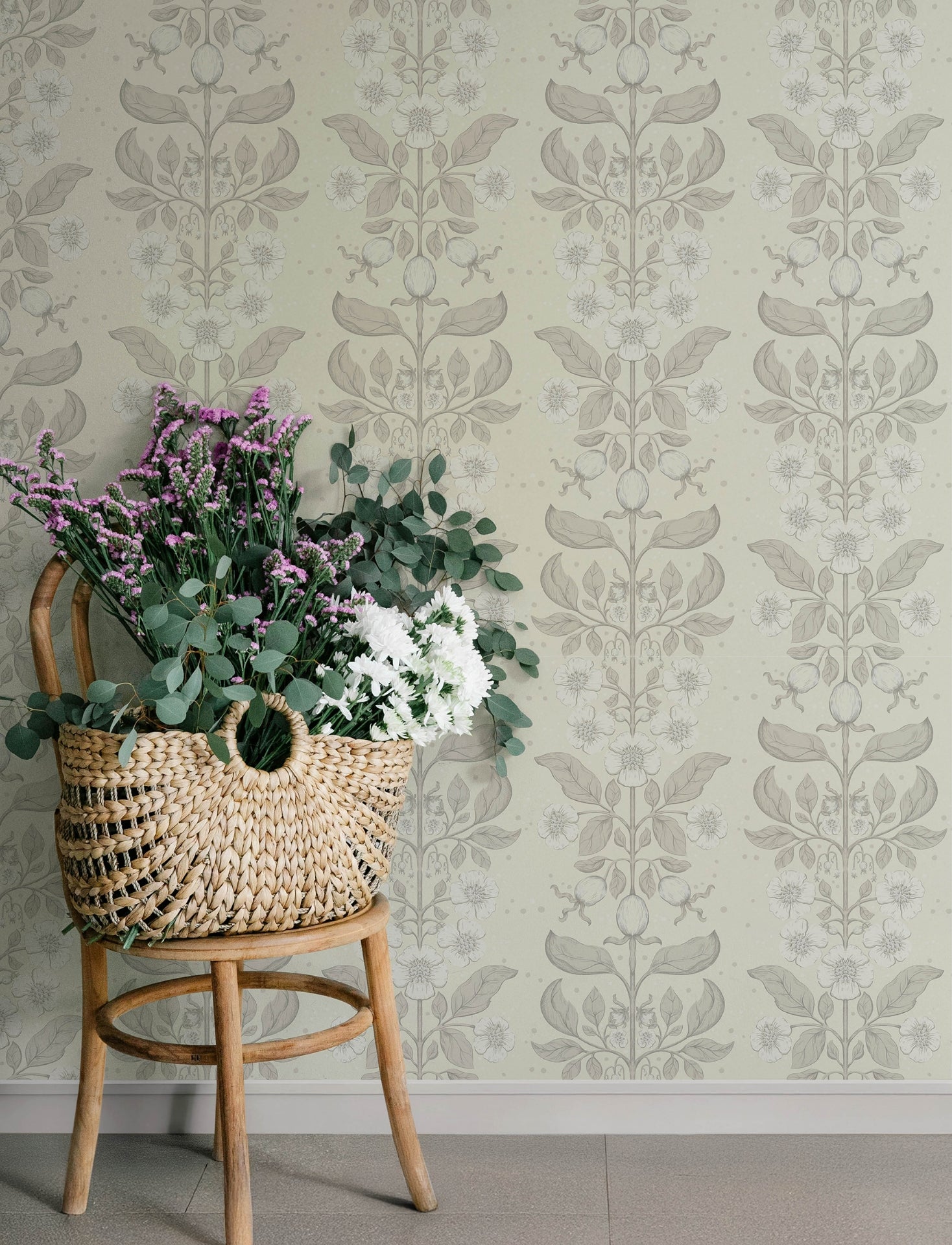 rosa-cream-floral-columns-wallpaper-york-wallcoverings-4201-48009