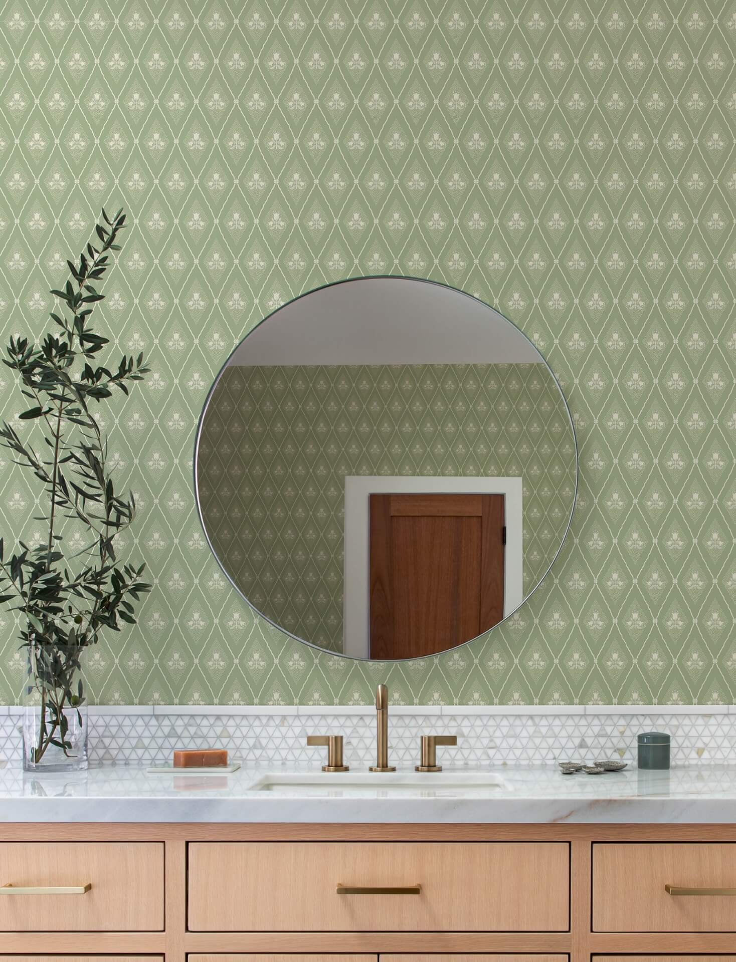alma-moss-diamond-floral-wallpaper-york-wallcoverings-4201-48030 - York Wallcoverings Wallpaper
