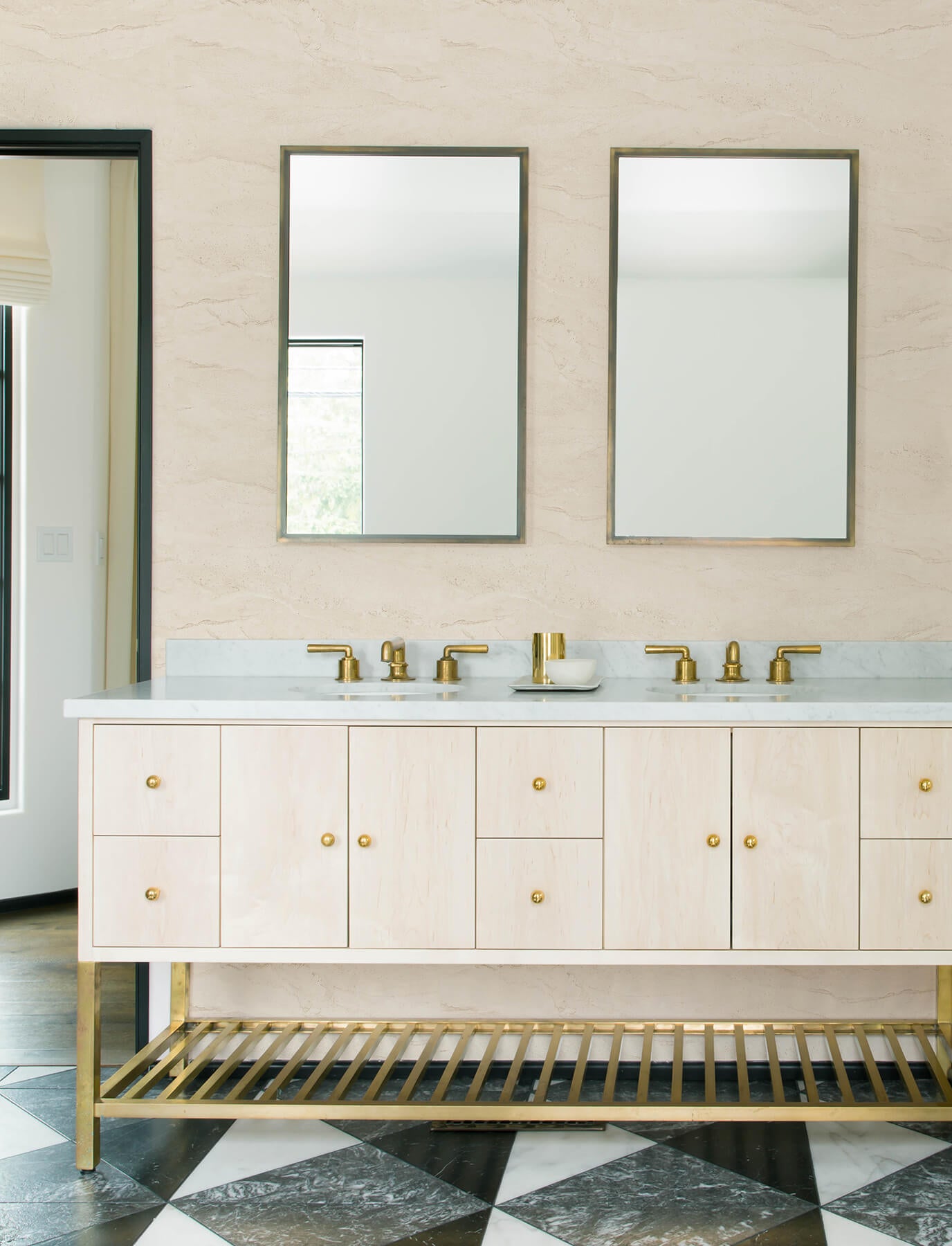 morgana-off-white-stone-wallpaper-york-wallcoverings-4191-83000 - York Wallcoverings Papel pintado