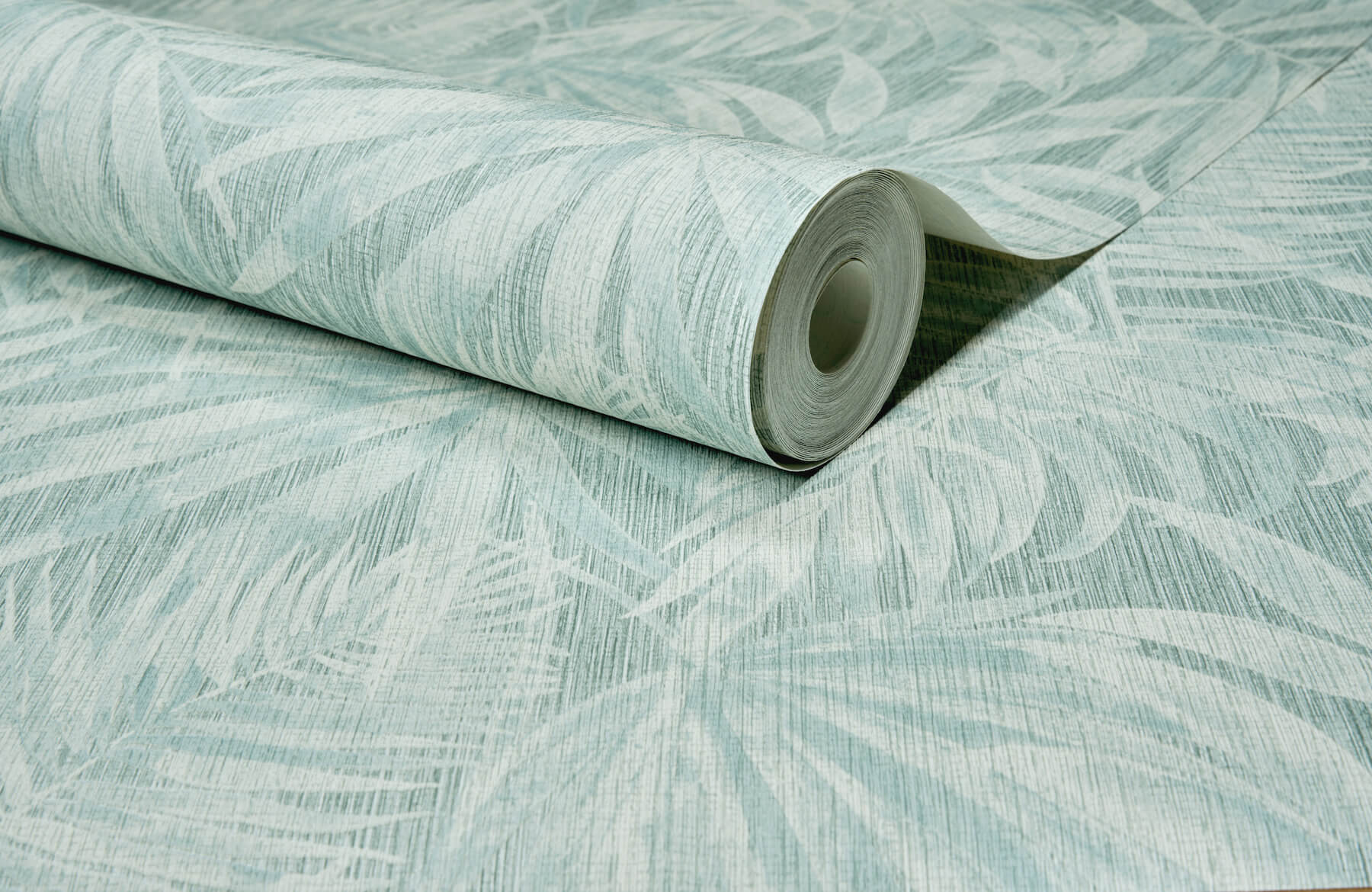 sonny-light-blue-fronds-wallpaper-york-wallcoverings-4191-83026 - York Wallcoverings Papel pintado