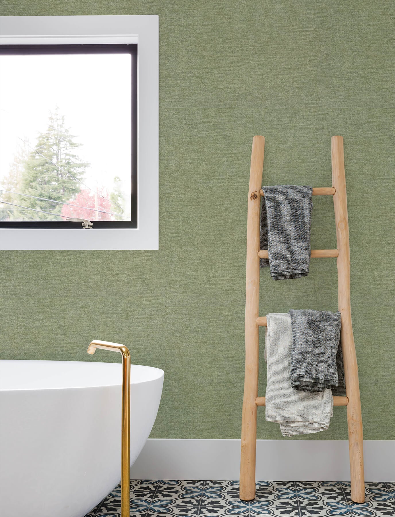 tansy-green-distressed-wallpaper-york-wallcoverings-4191-83041 - York Wallcoverings Papel pintado