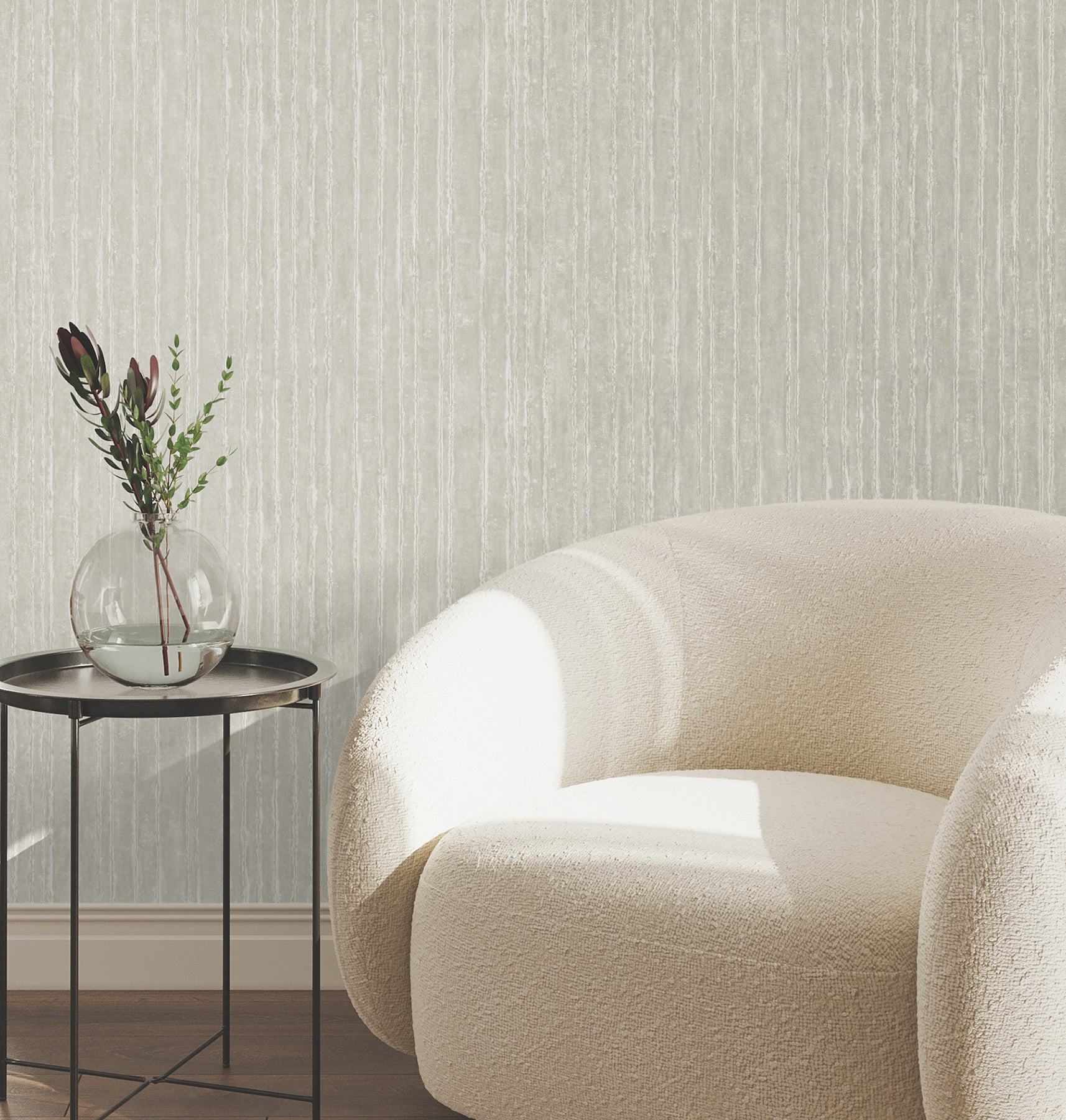 precious-metal-silver-corrugated-wallpaper-york-wallcoverings-uw1024n